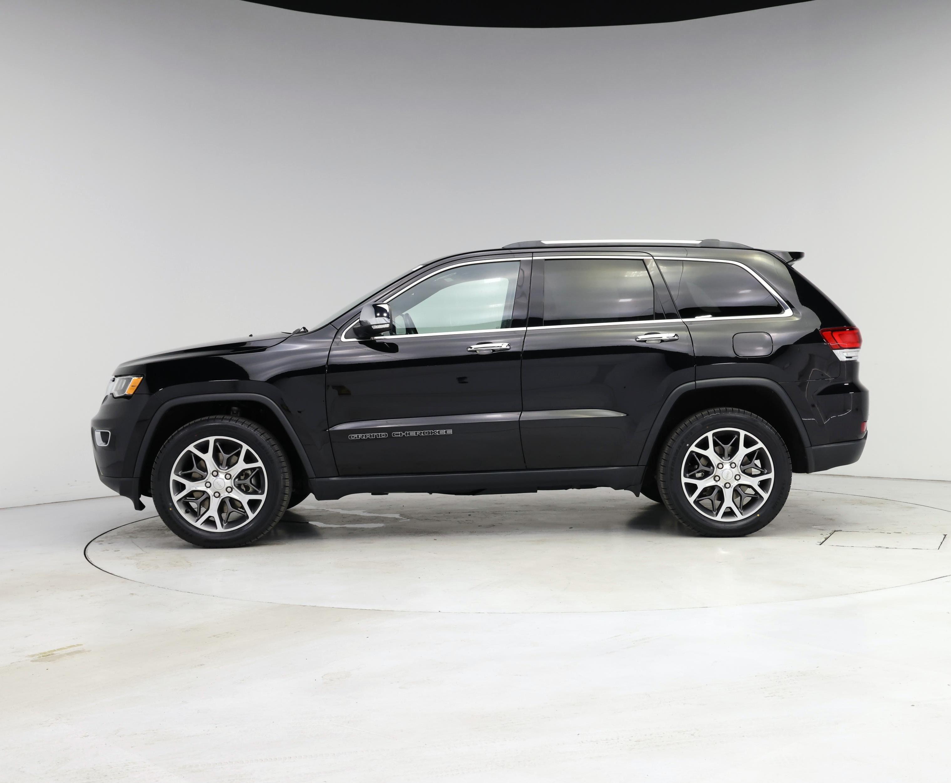 Thumbnail: 2021 Jeep Grand Cherokee - 3