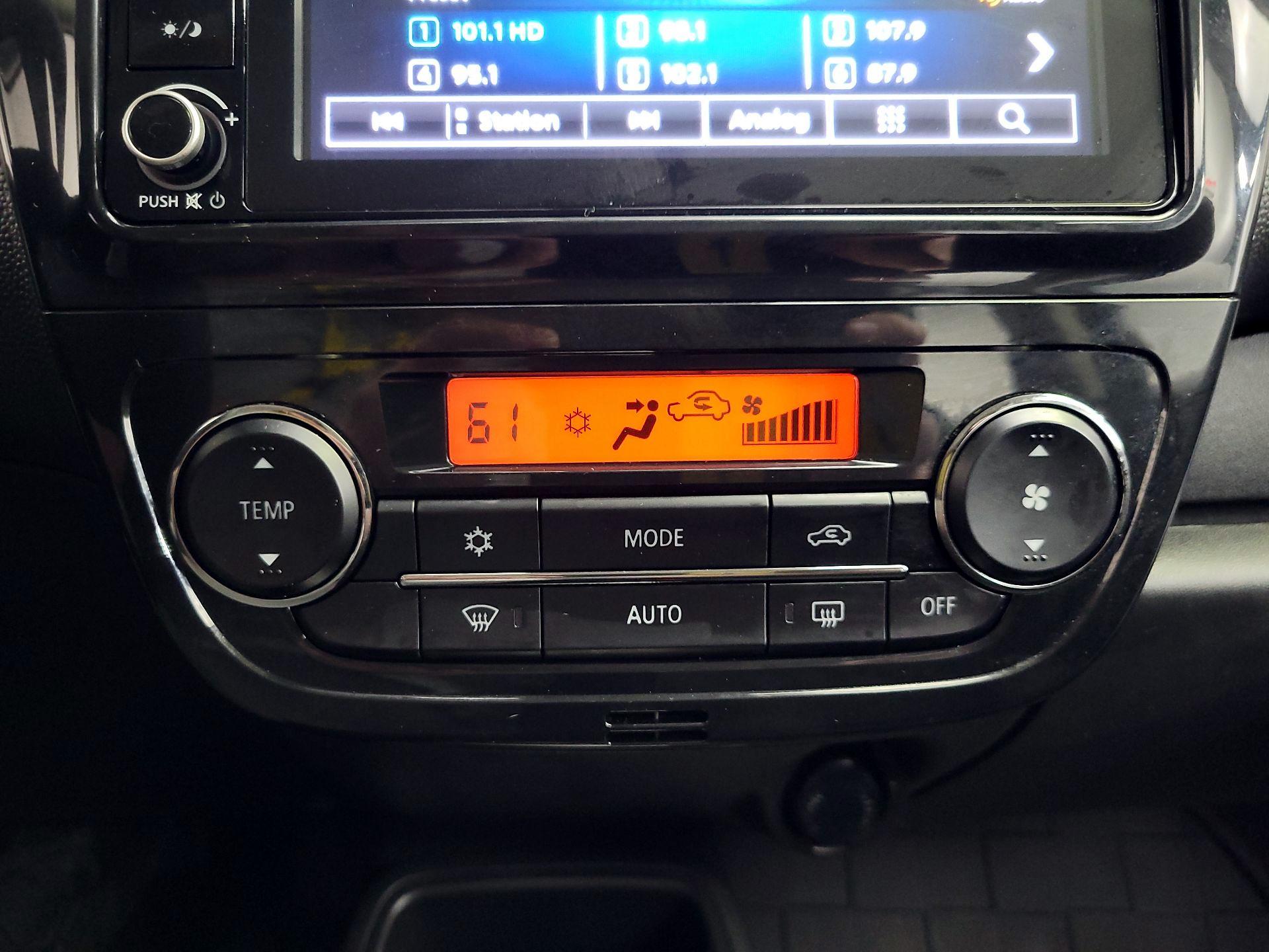 Thumbnail: 2023 Mitsubishi Mirage - 16