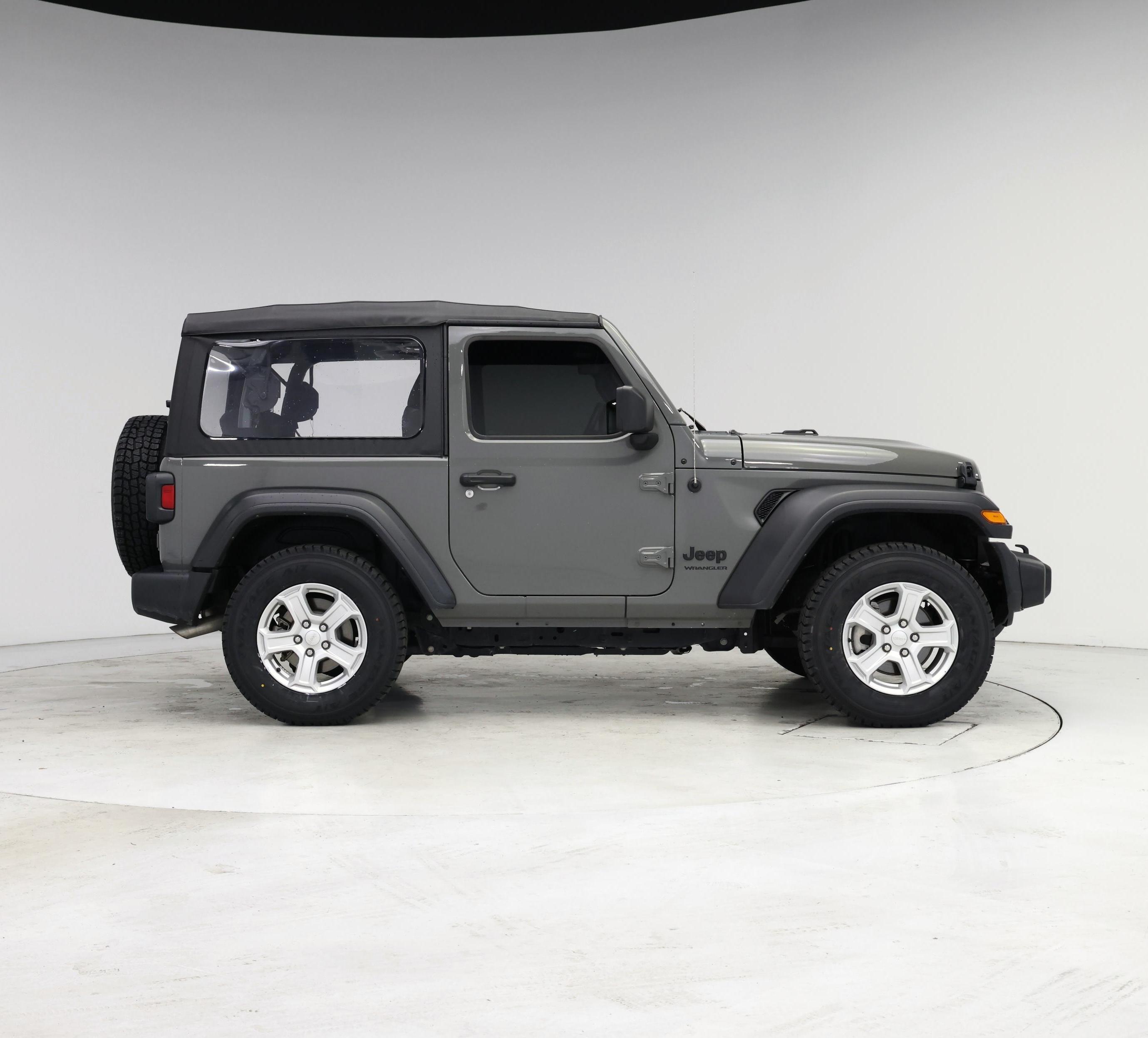 Thumbnail: 2022 Jeep Wrangler - 7
