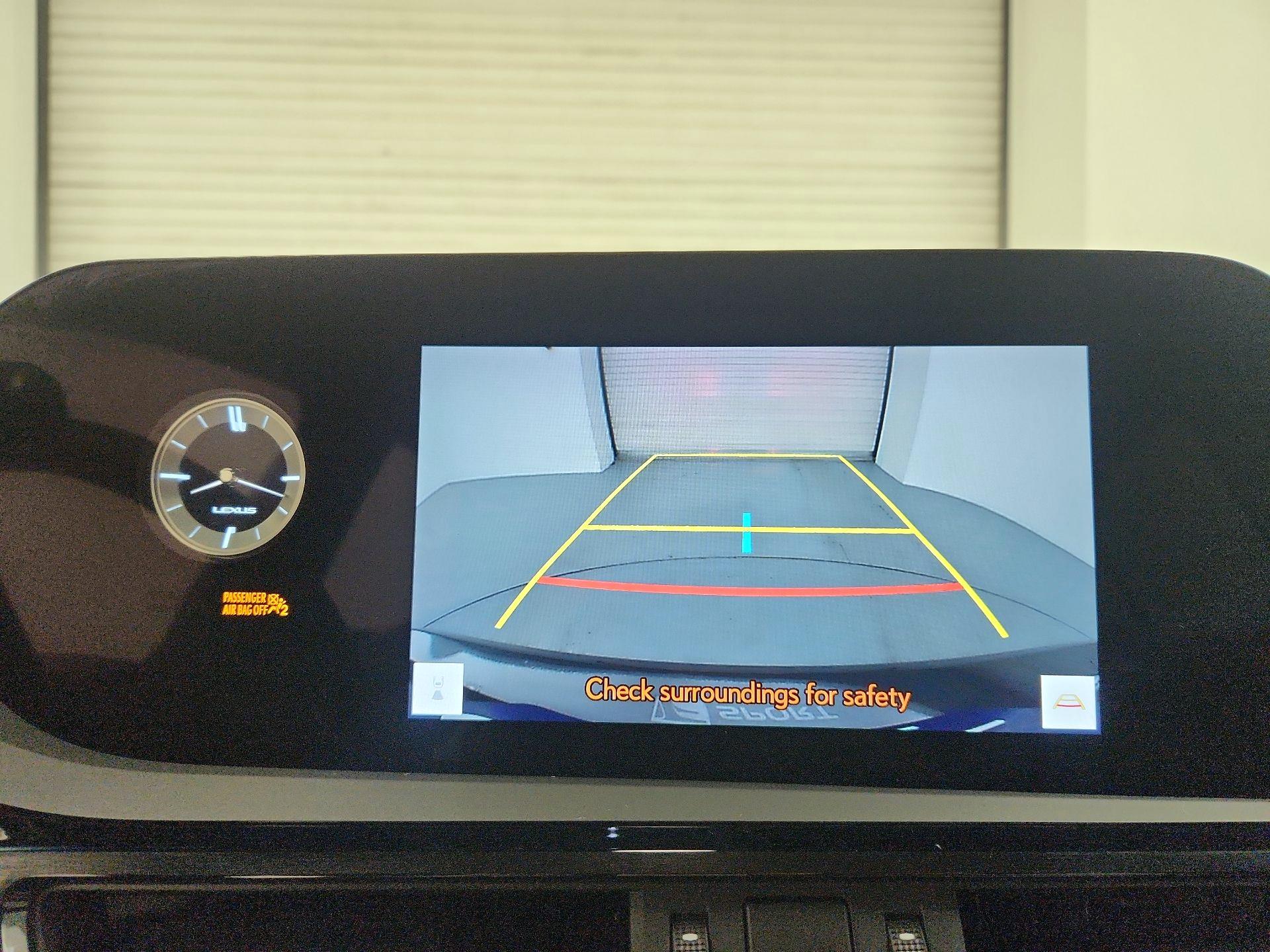 Thumbnail: 2023 Lexus ES - 14