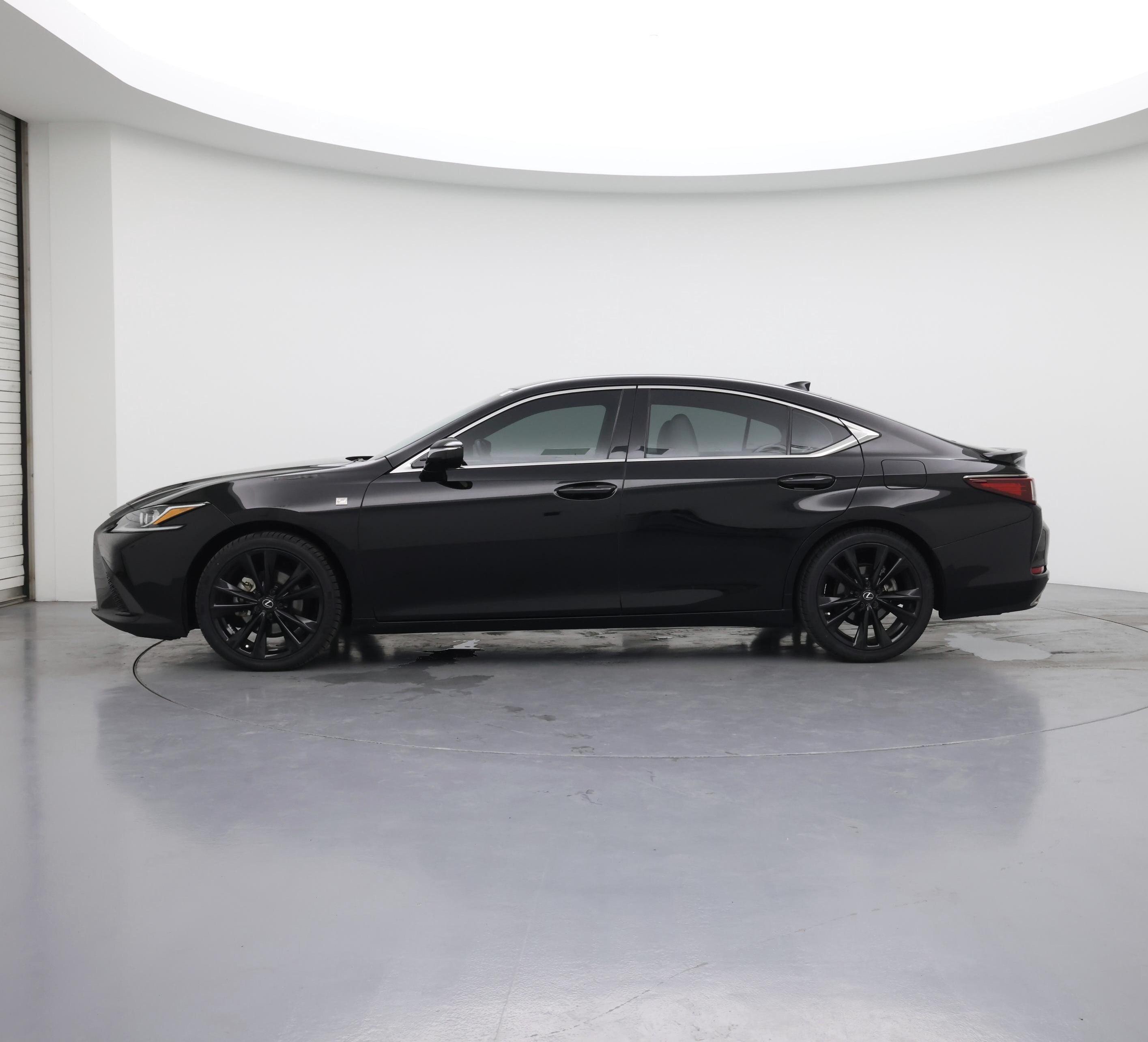 Thumbnail: 2023 Lexus ES - 3