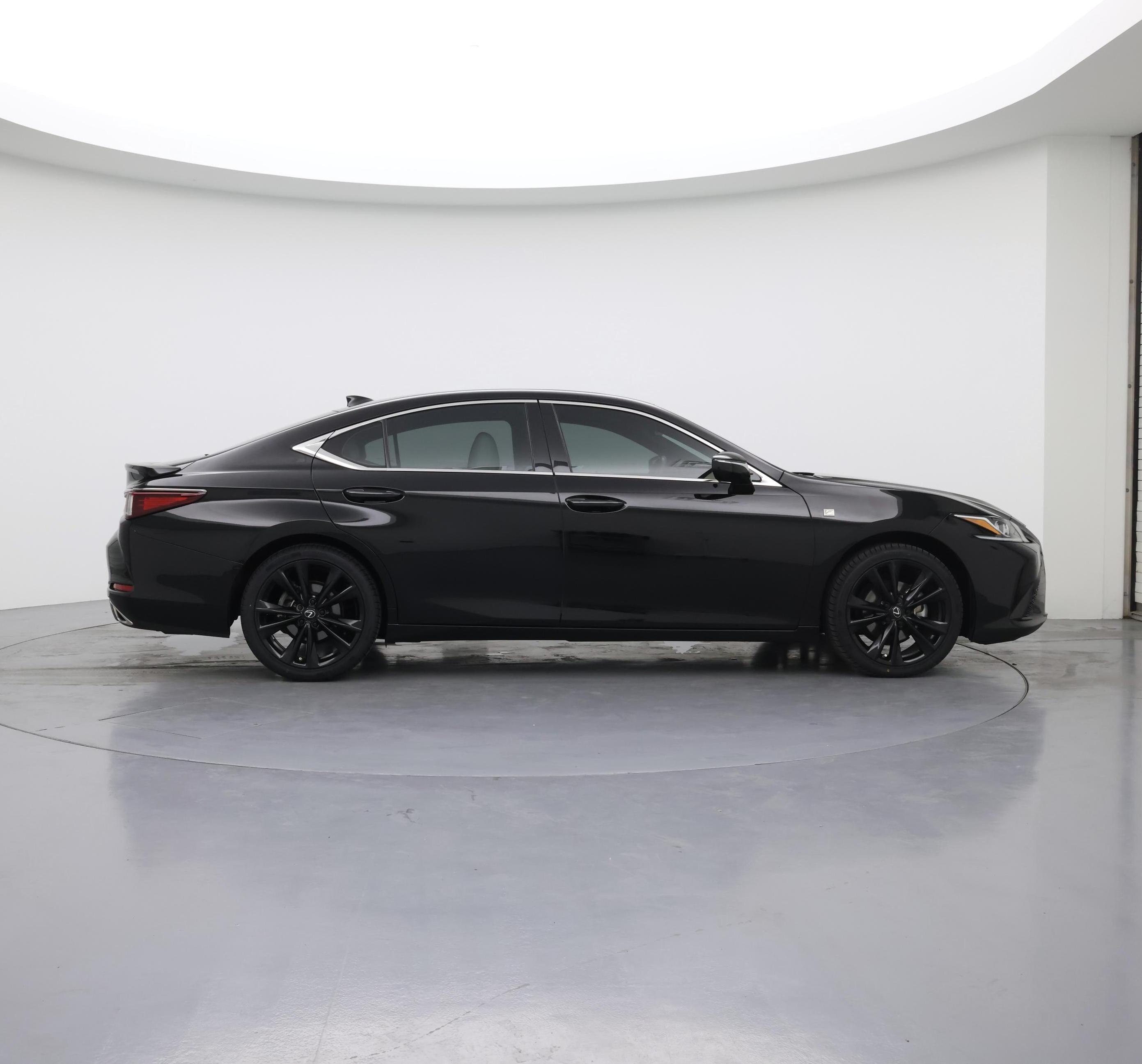 Thumbnail: 2023 Lexus ES - 7