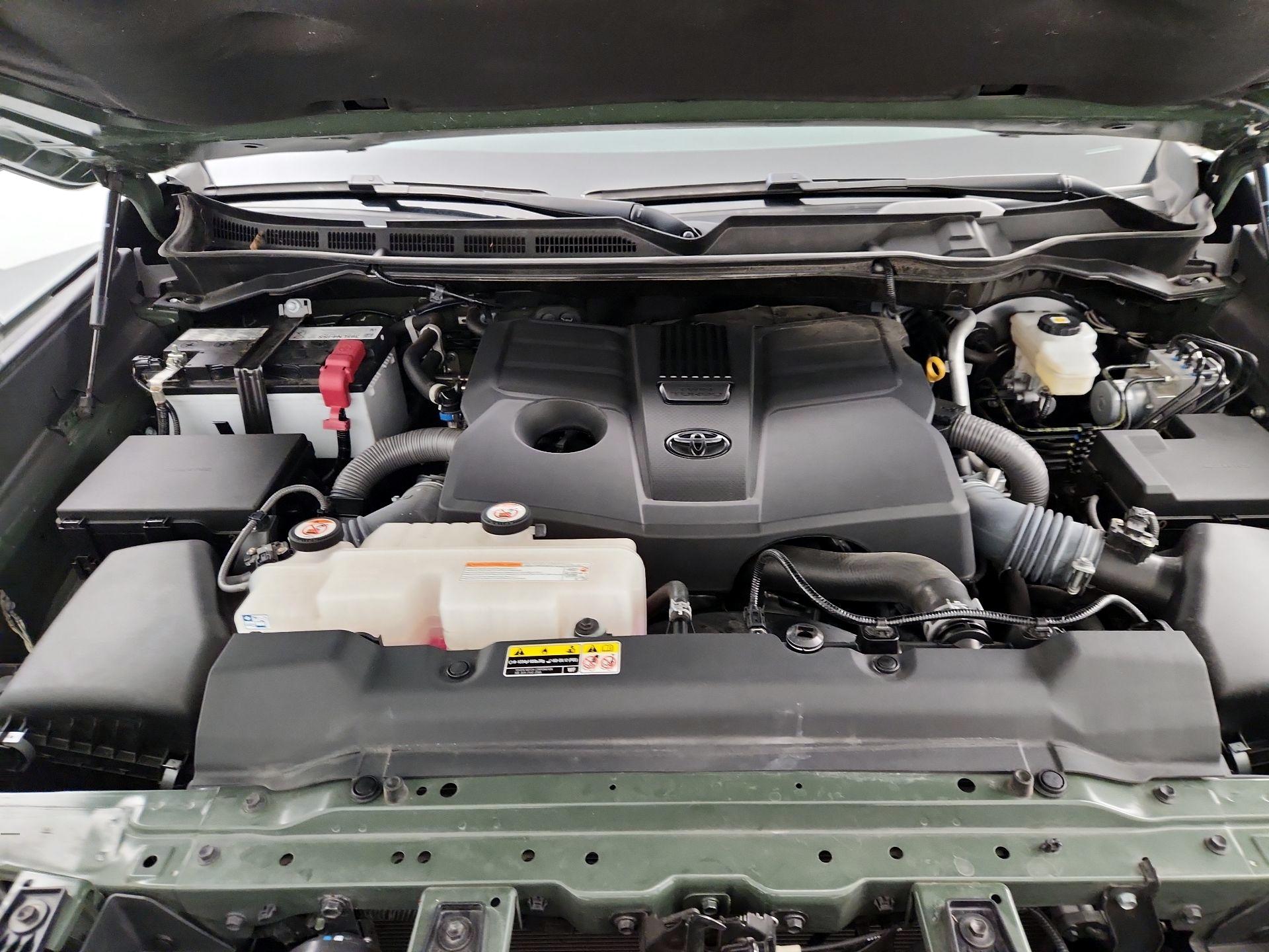 Thumbnail: 2022 Toyota Tundra - 20