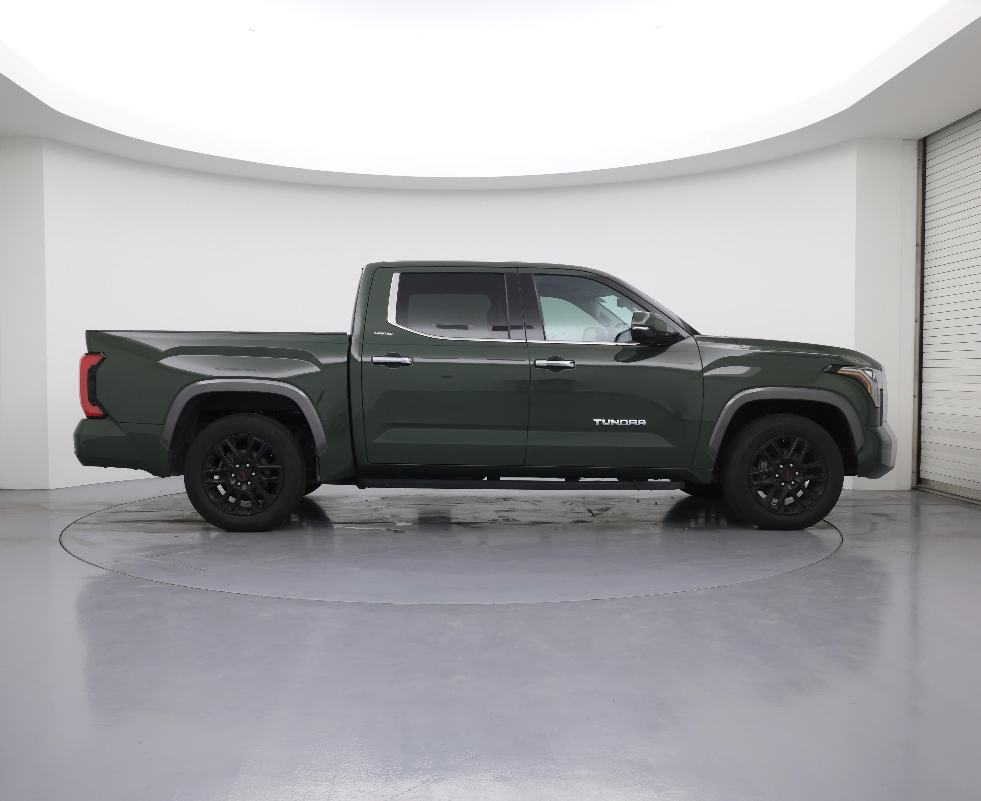 Thumbnail: 2022 Toyota Tundra - 7