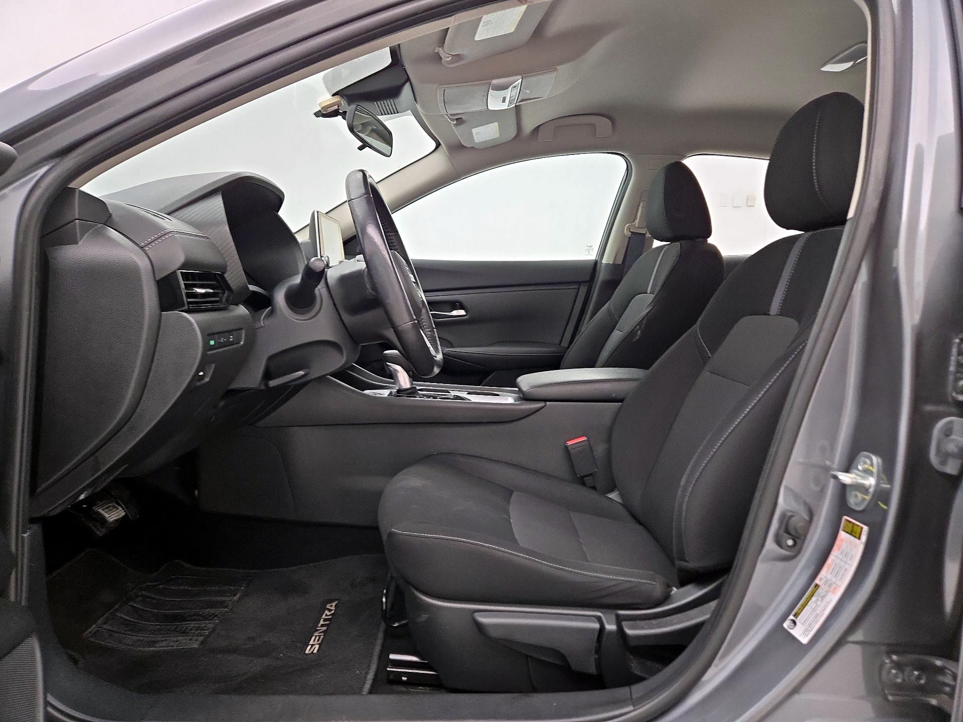 Thumbnail: 2022 Nissan Sentra - 11