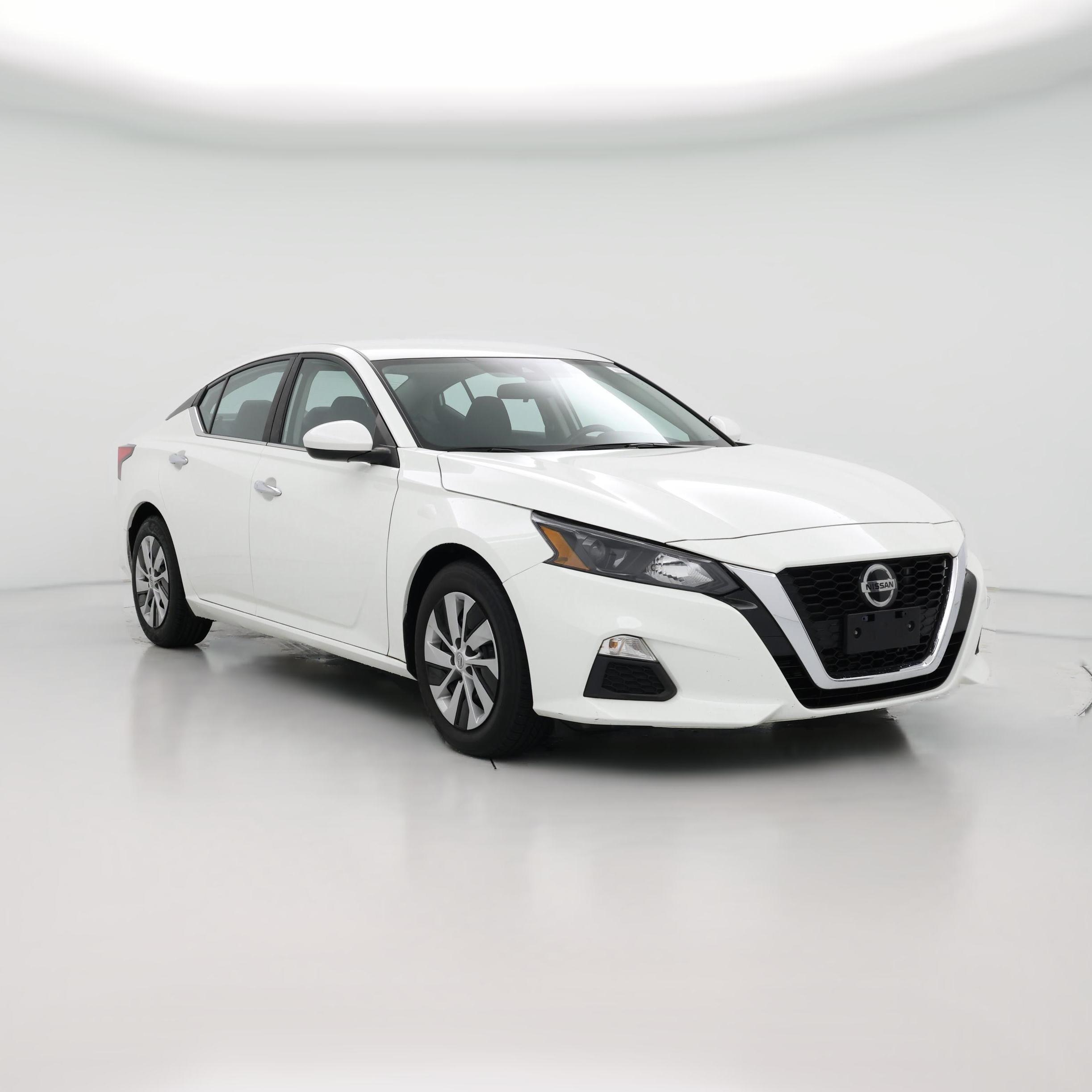 Thumbnail: 2022 Nissan Altima - 1