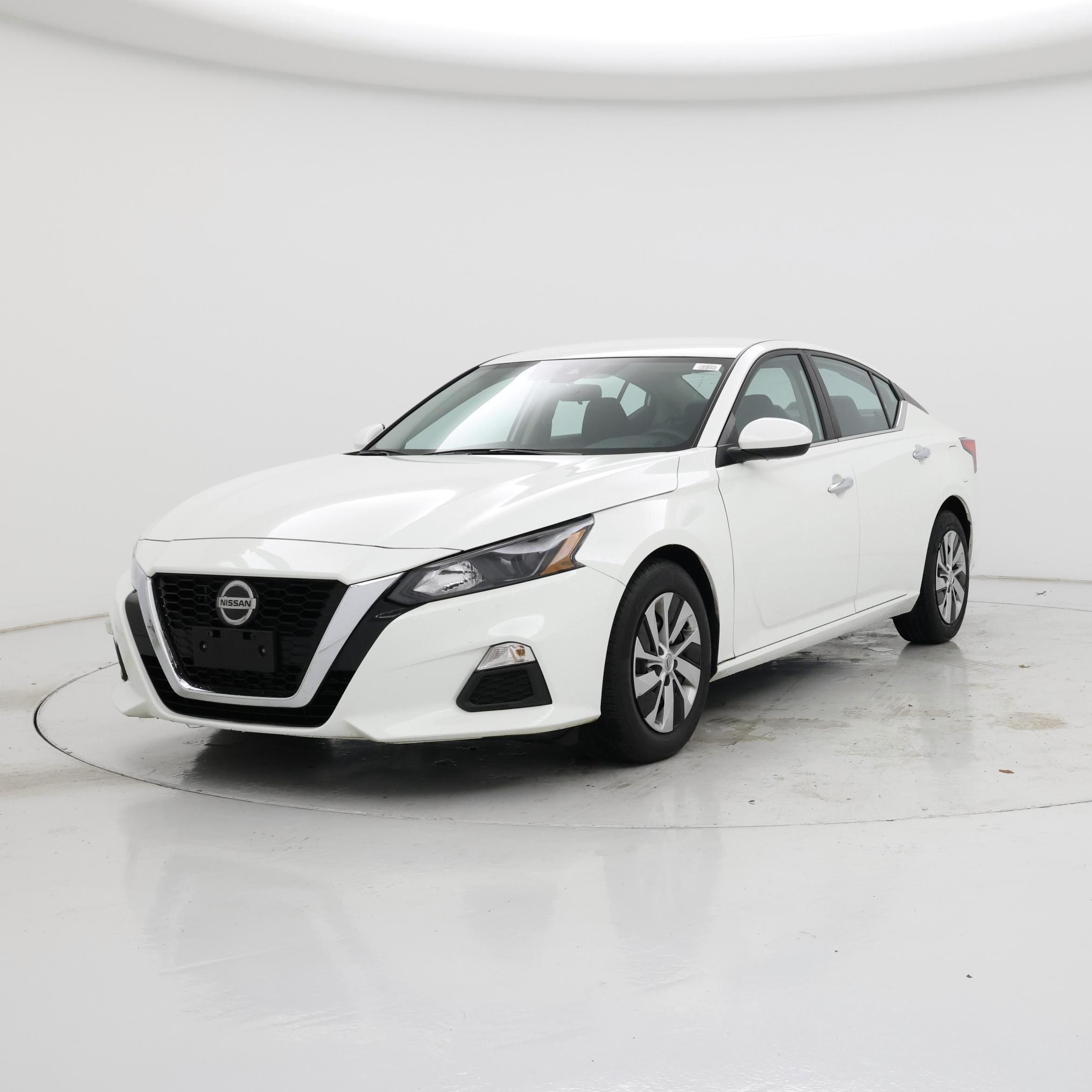 Thumbnail: 2022 Nissan Altima - 4