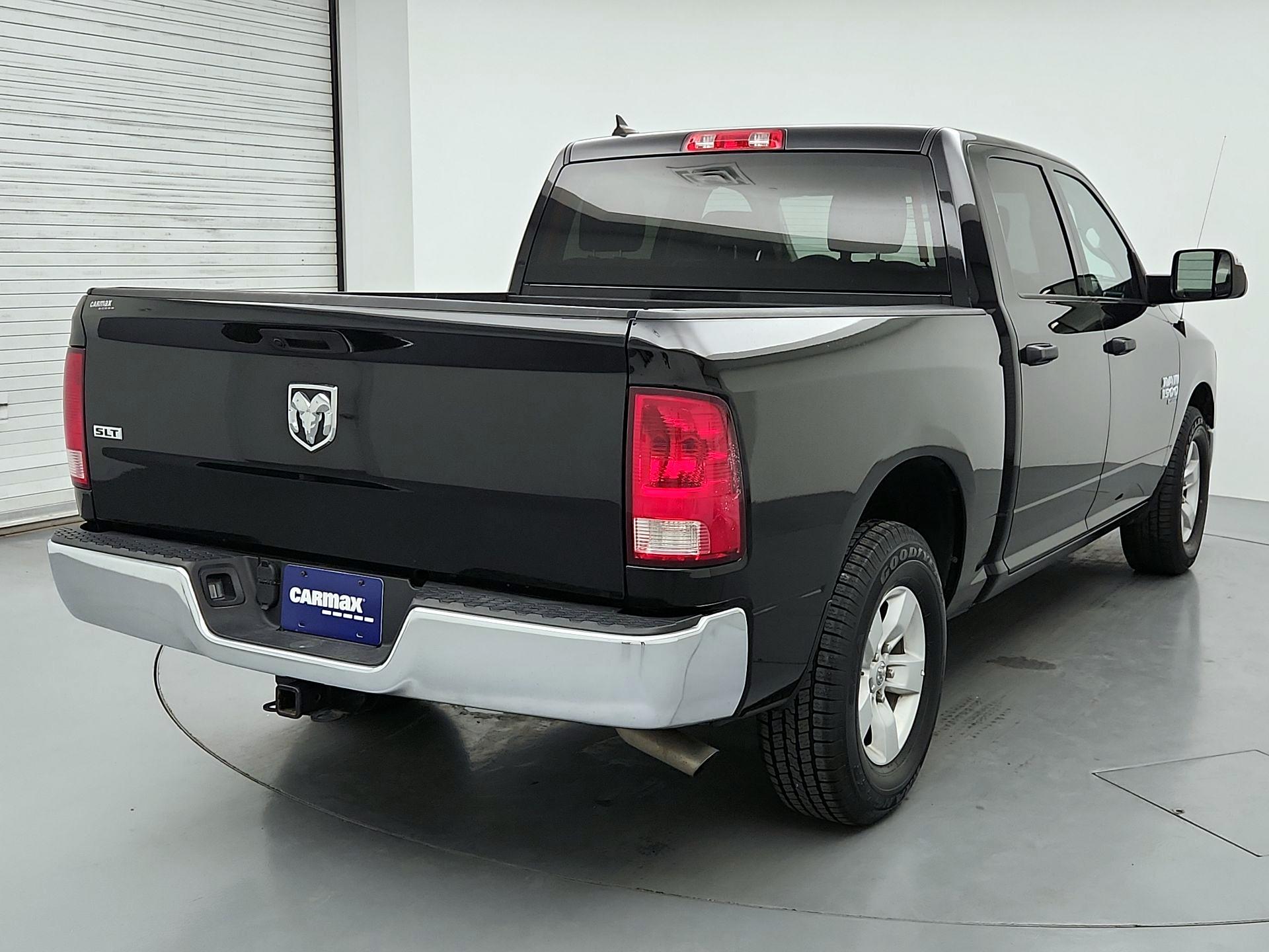 Thumbnail: 2023 RAM 1500 Classic - 5