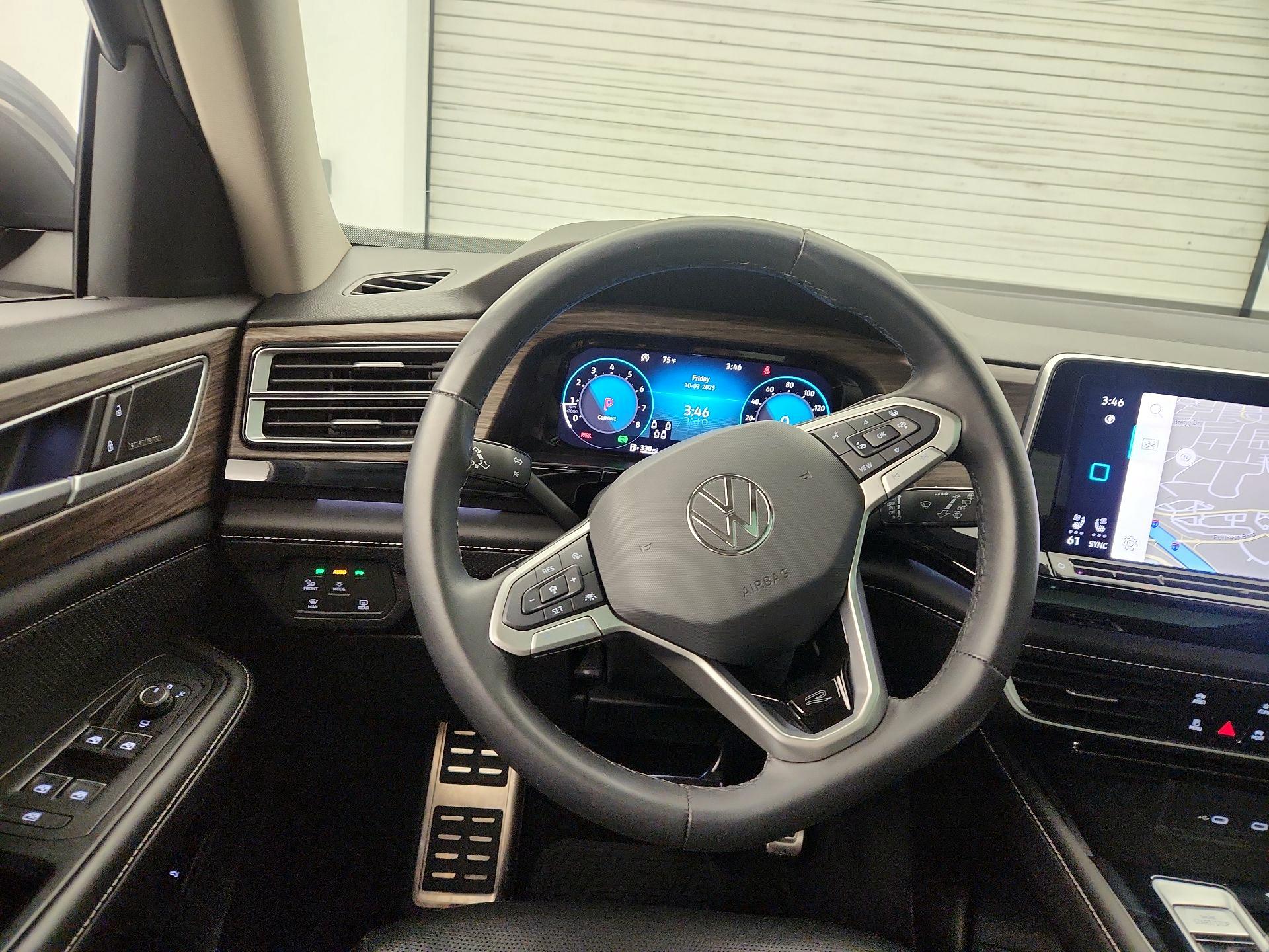 Thumbnail: 2024 Volkswagen Atlas - 10