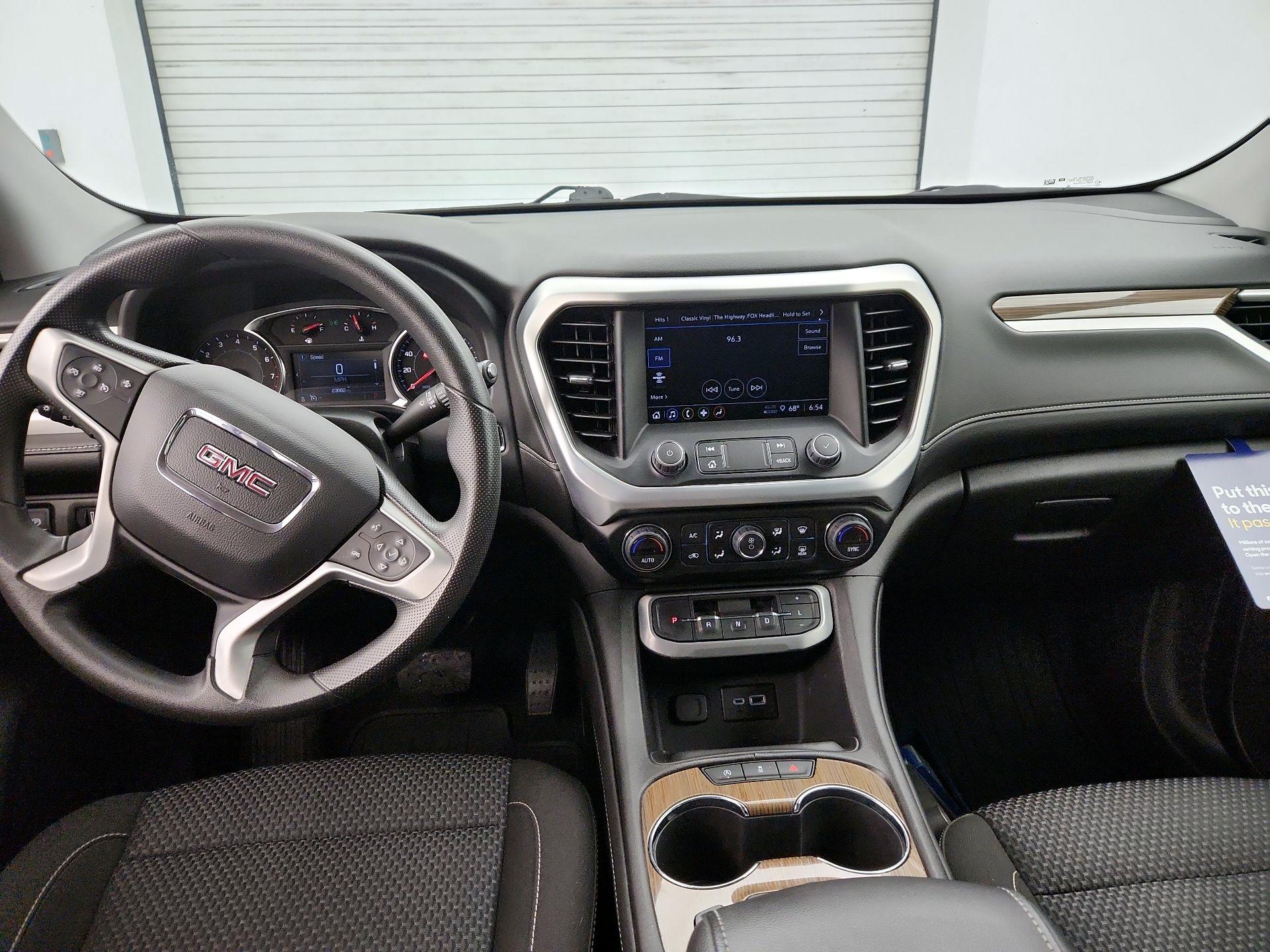 Thumbnail: 2023 GMC Acadia - 9