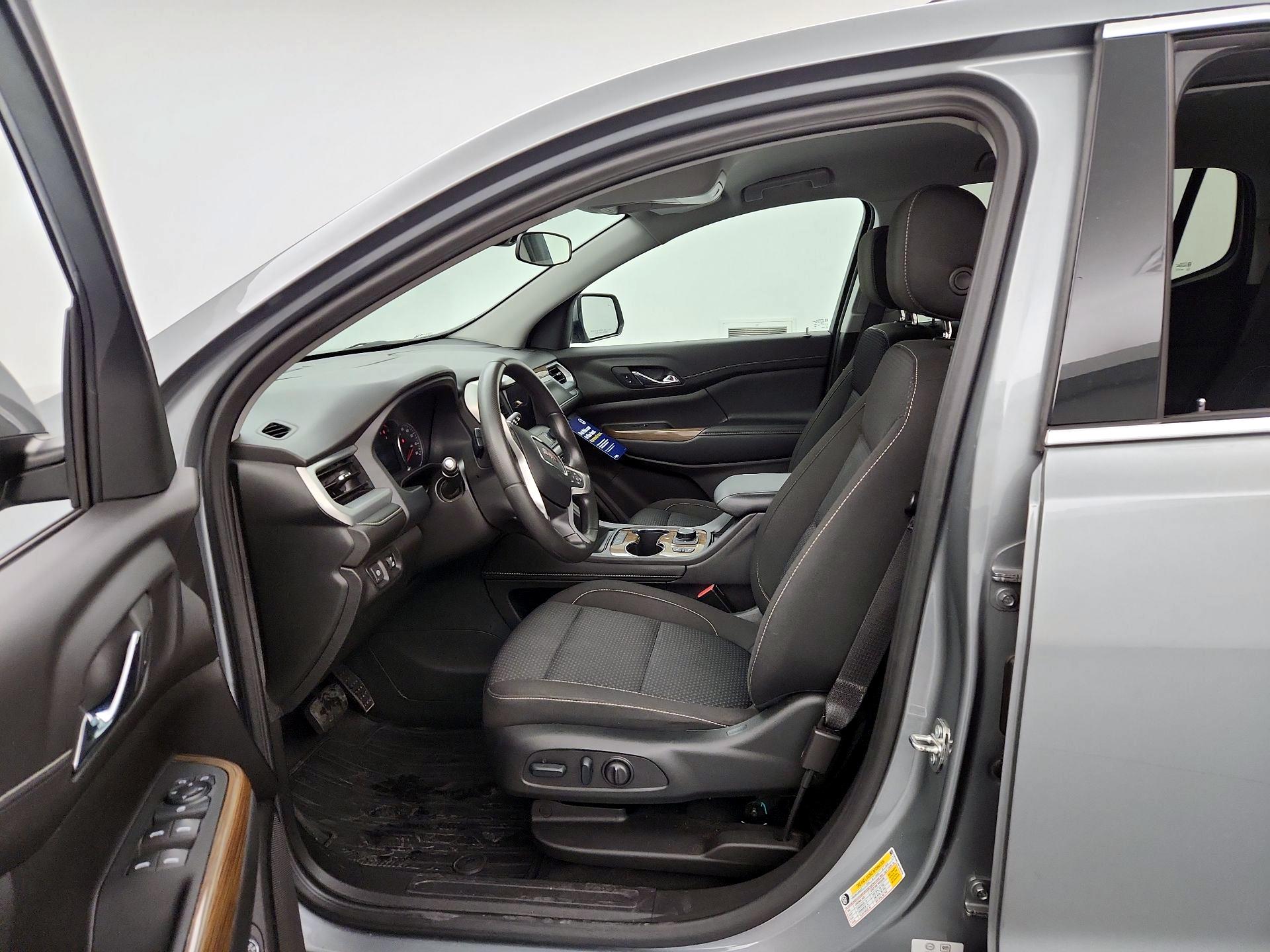 Thumbnail: 2023 GMC Acadia - 11