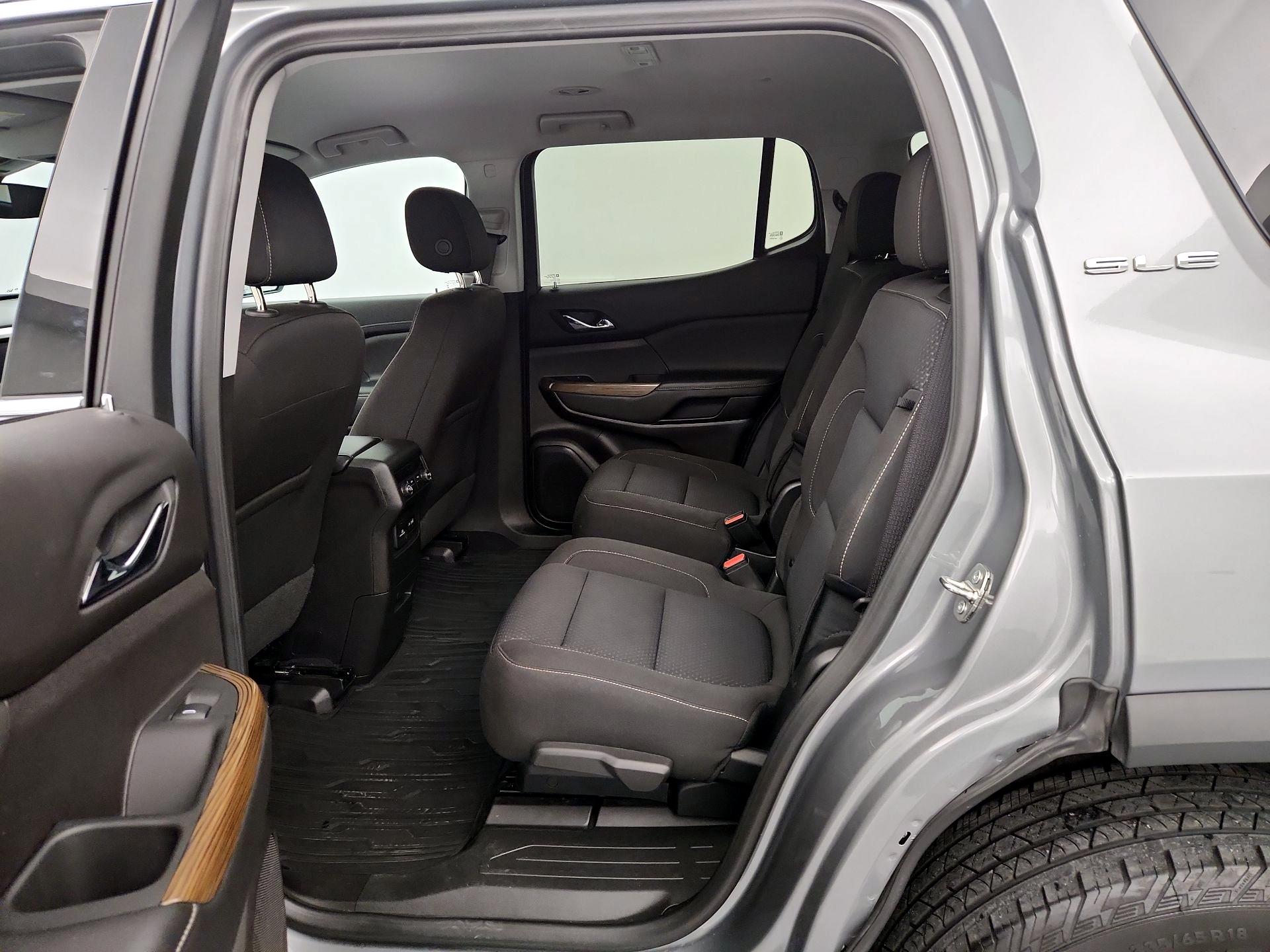 Thumbnail: 2023 GMC Acadia - 18