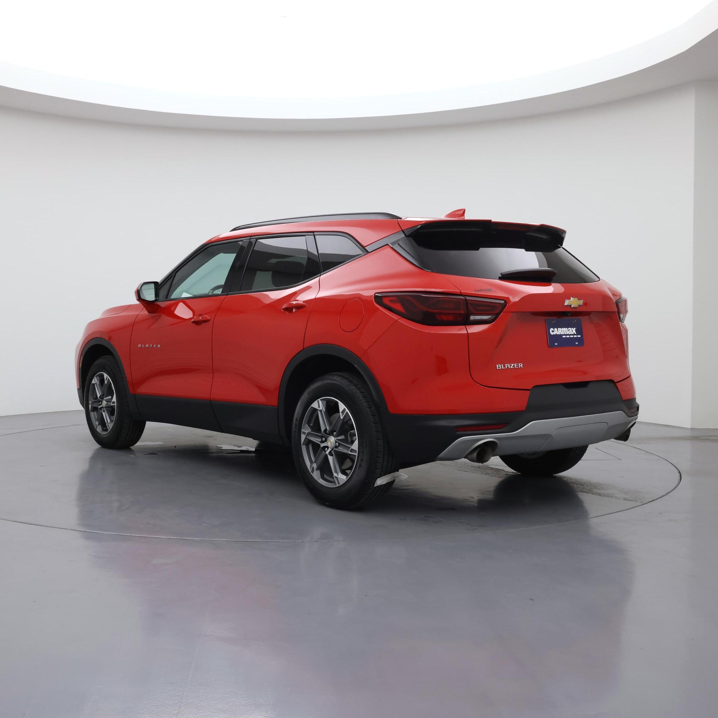Thumbnail: 2023 Chevrolet Blazer - 2