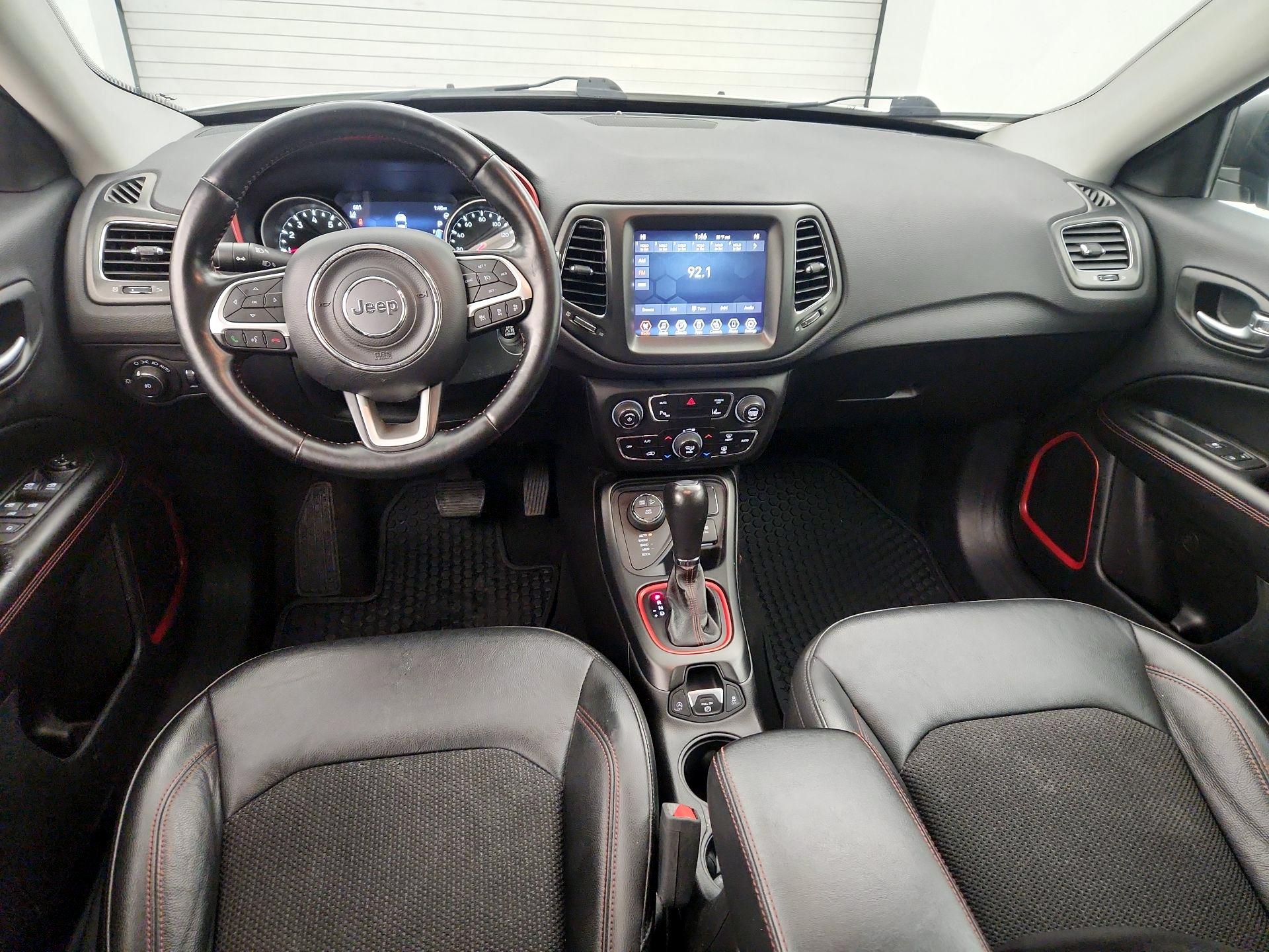 Thumbnail: 2021 Jeep Compass - 9