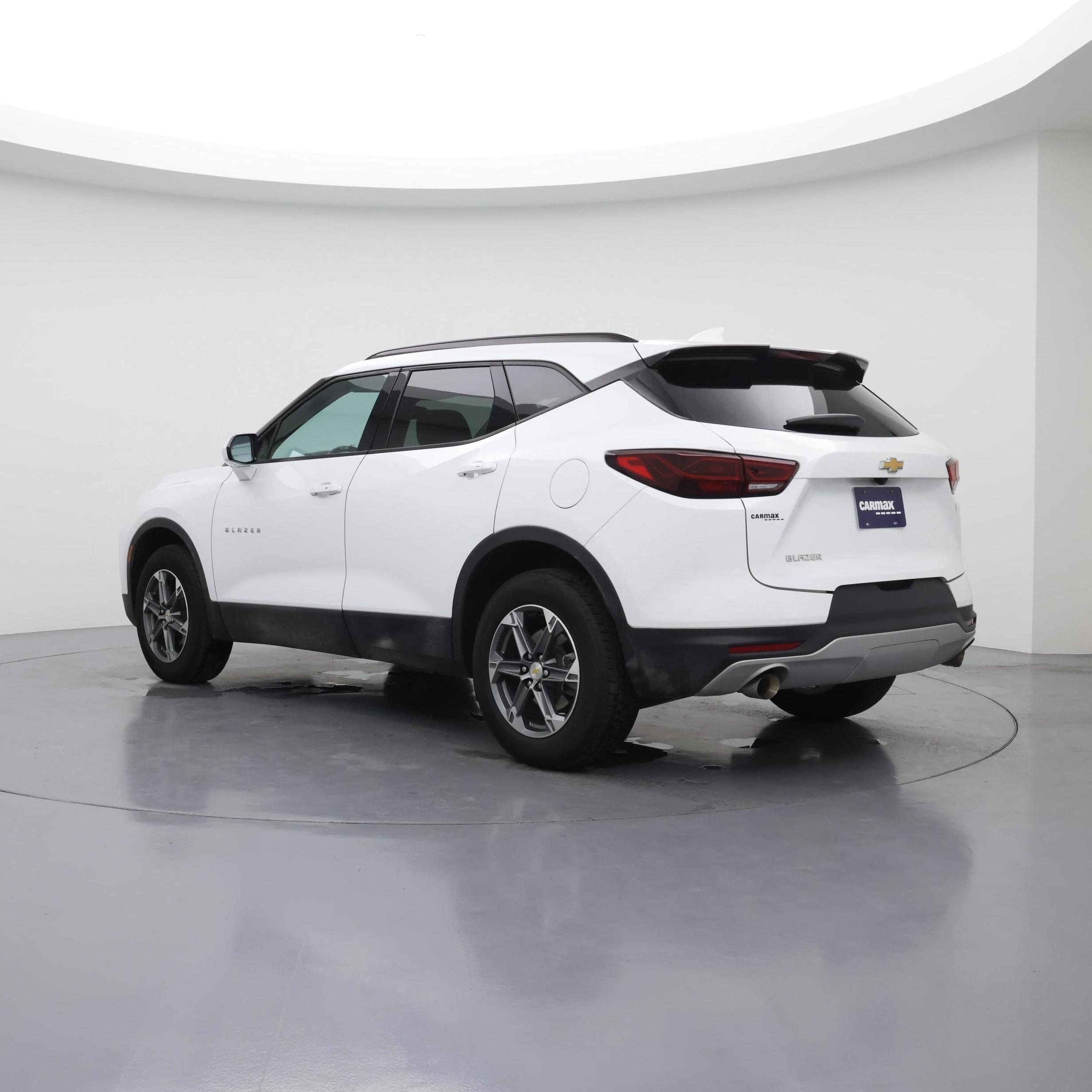 Thumbnail: 2023 Chevrolet Blazer - 2