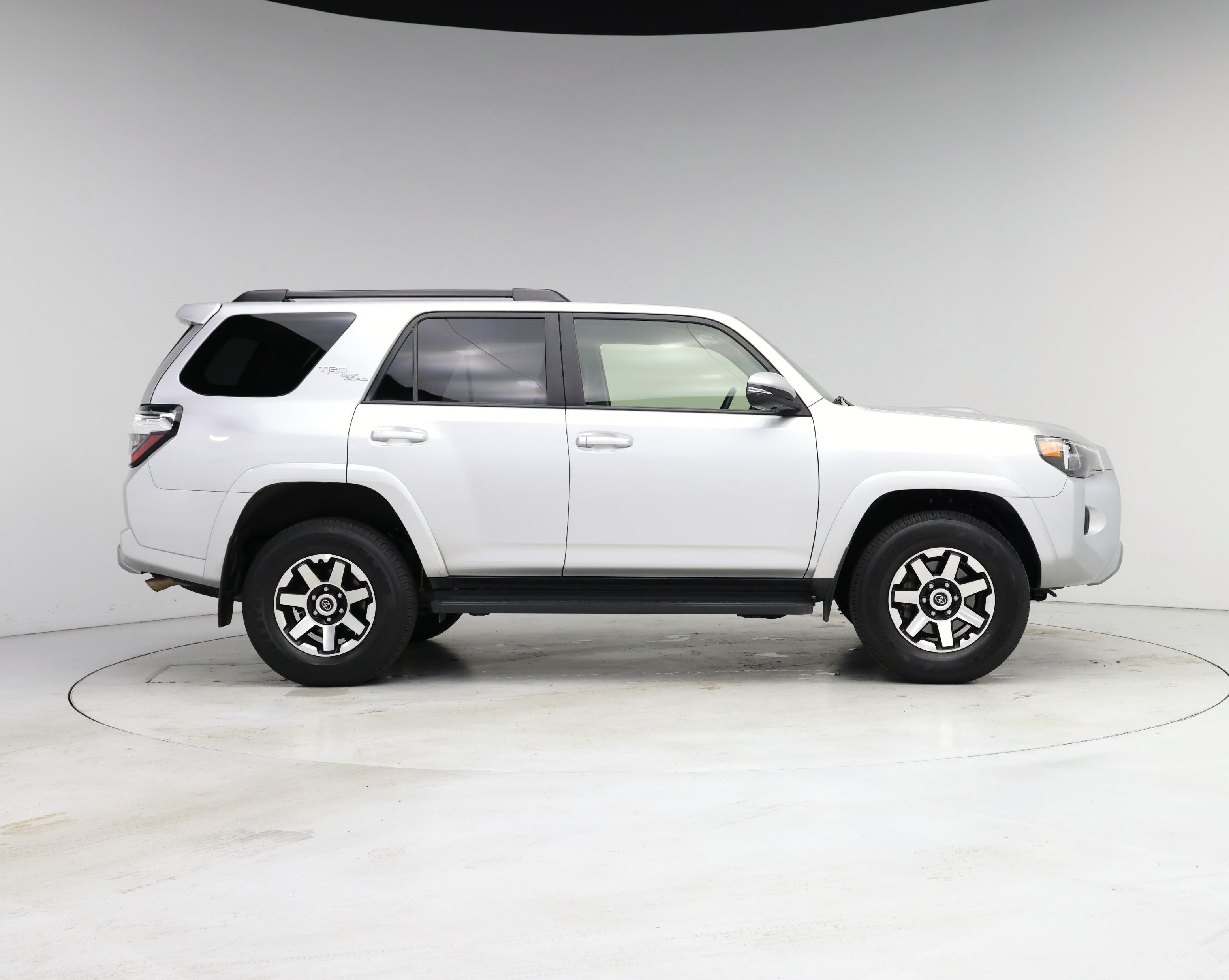 Thumbnail: 2024 Toyota 4Runner - 7