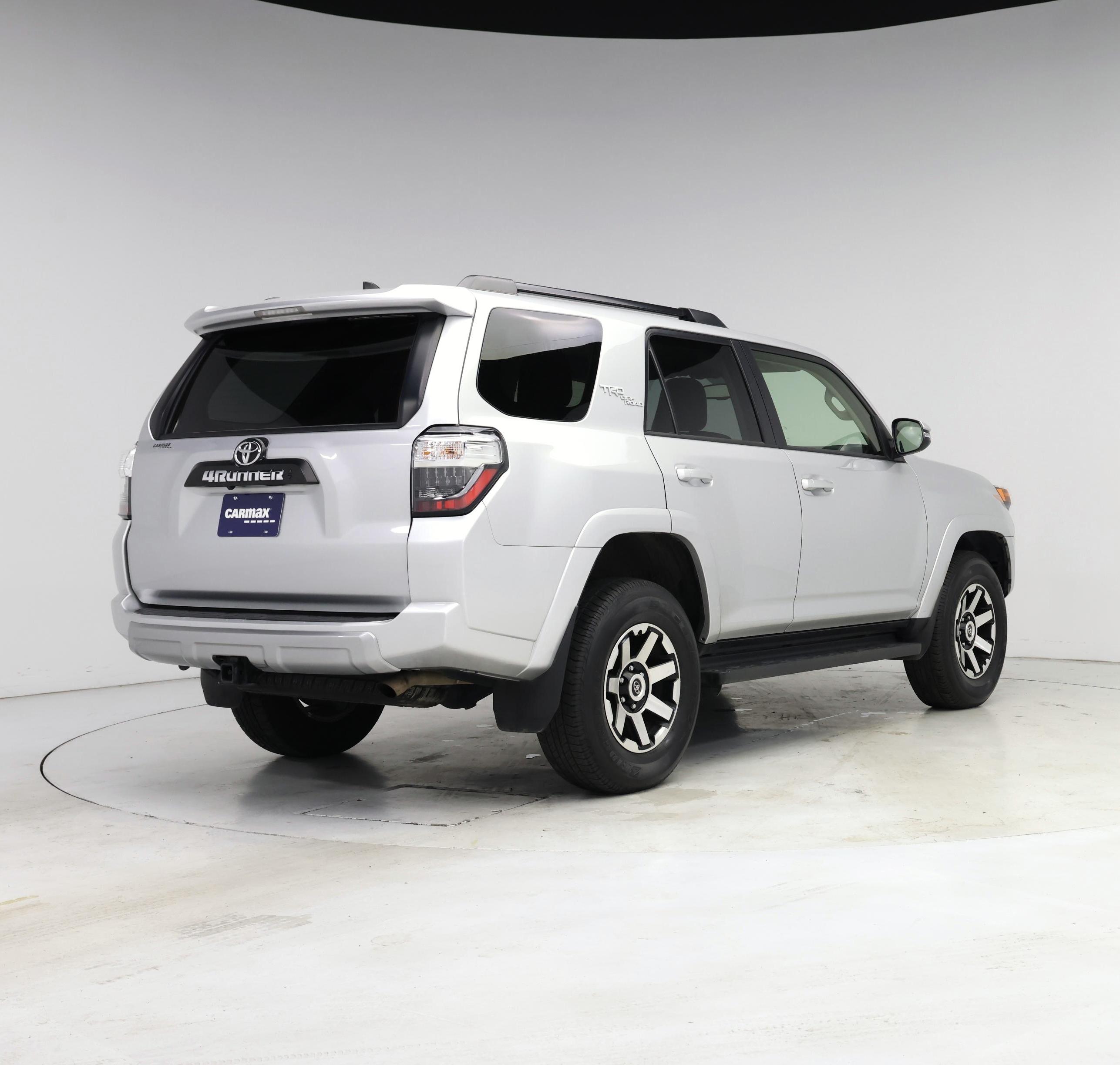 Thumbnail: 2024 Toyota 4Runner - 8