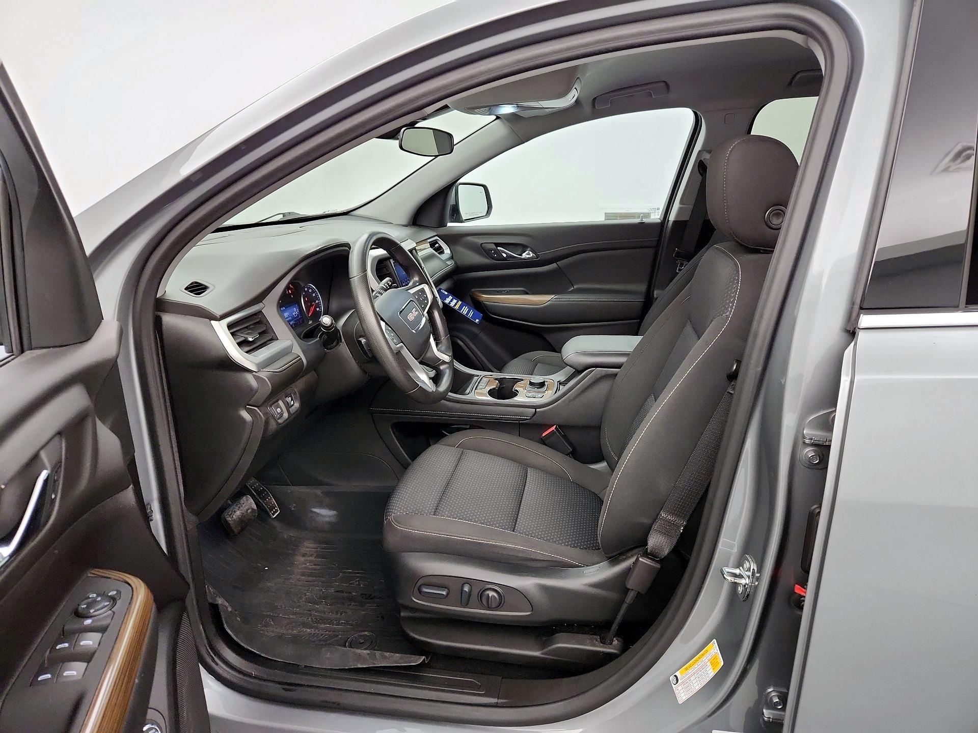Thumbnail: 2023 GMC Acadia - 11