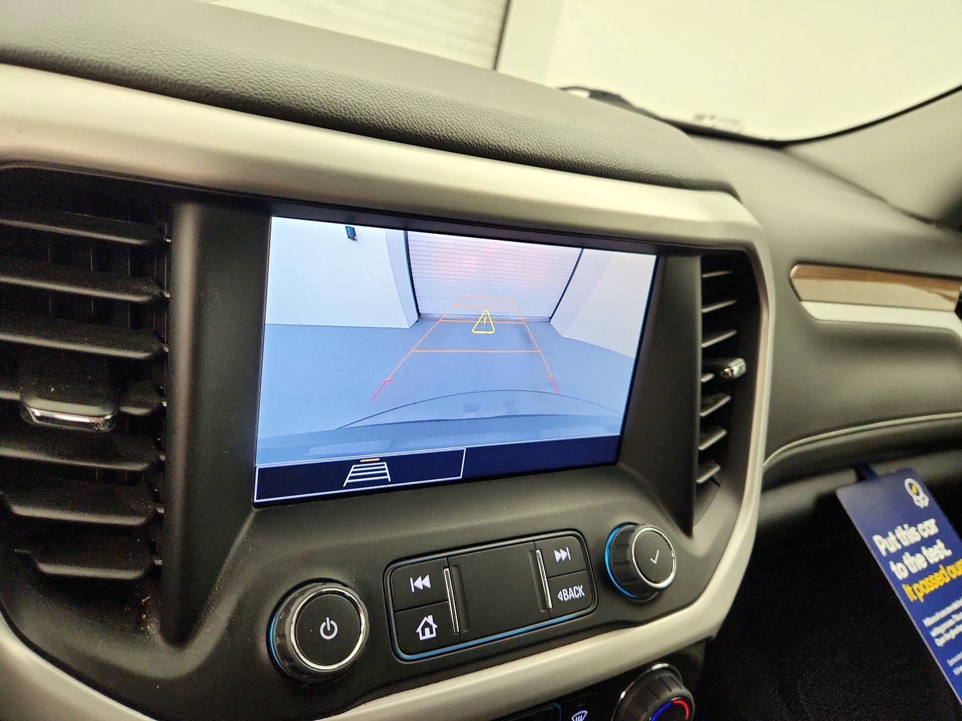 Thumbnail: 2023 GMC Acadia - 14
