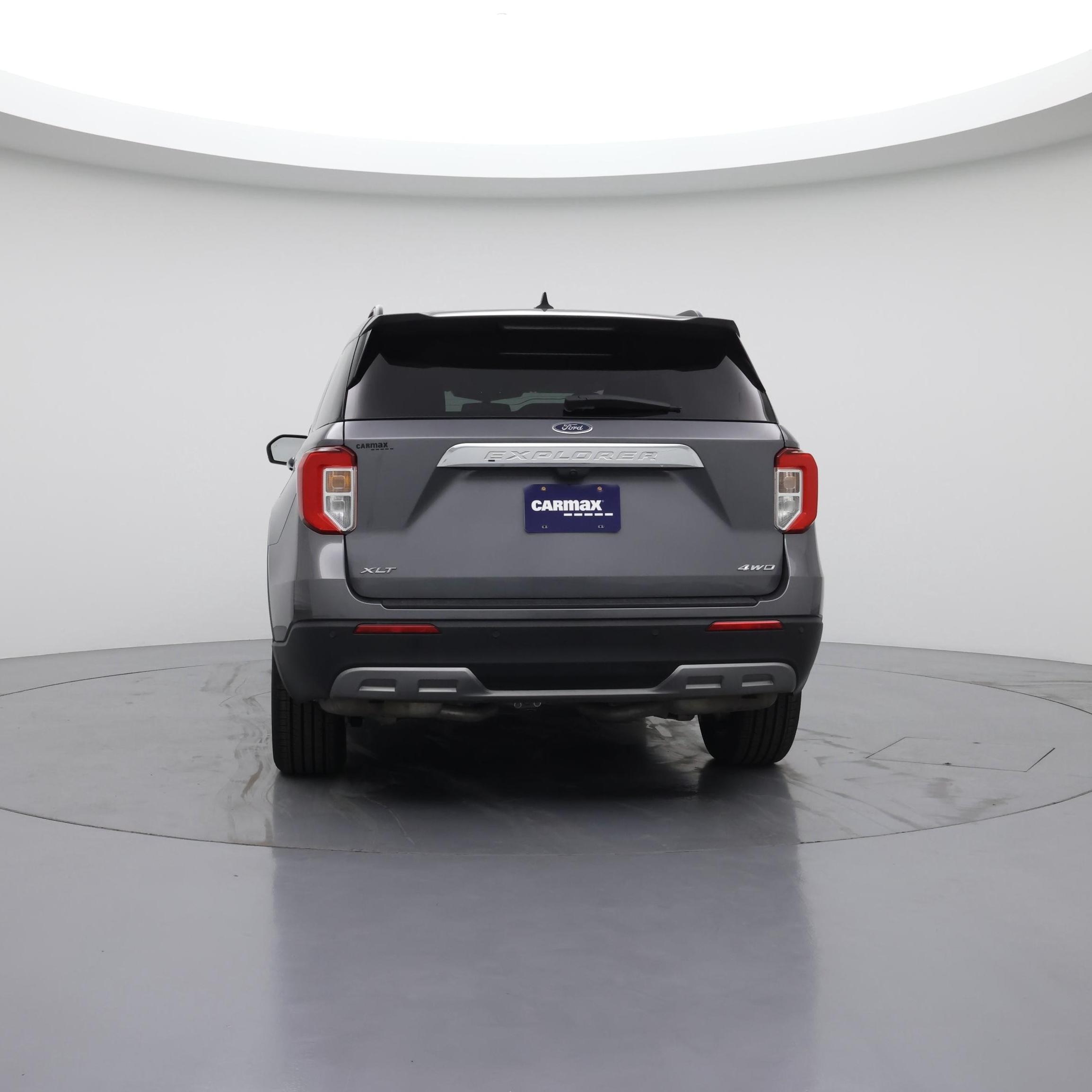 Thumbnail: 2022 Ford Explorer - 6