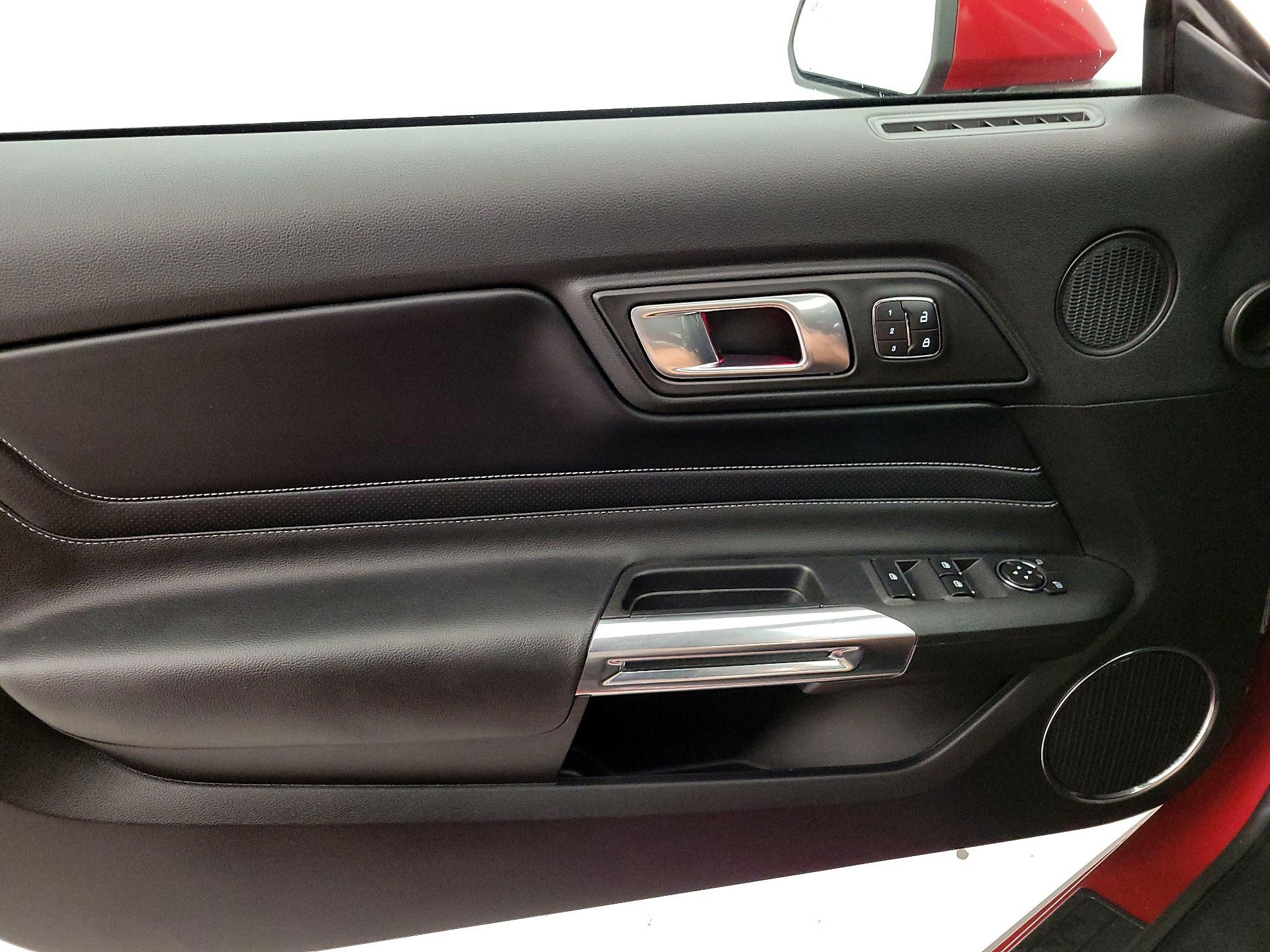 Thumbnail: 2020 Ford Mustang - 12