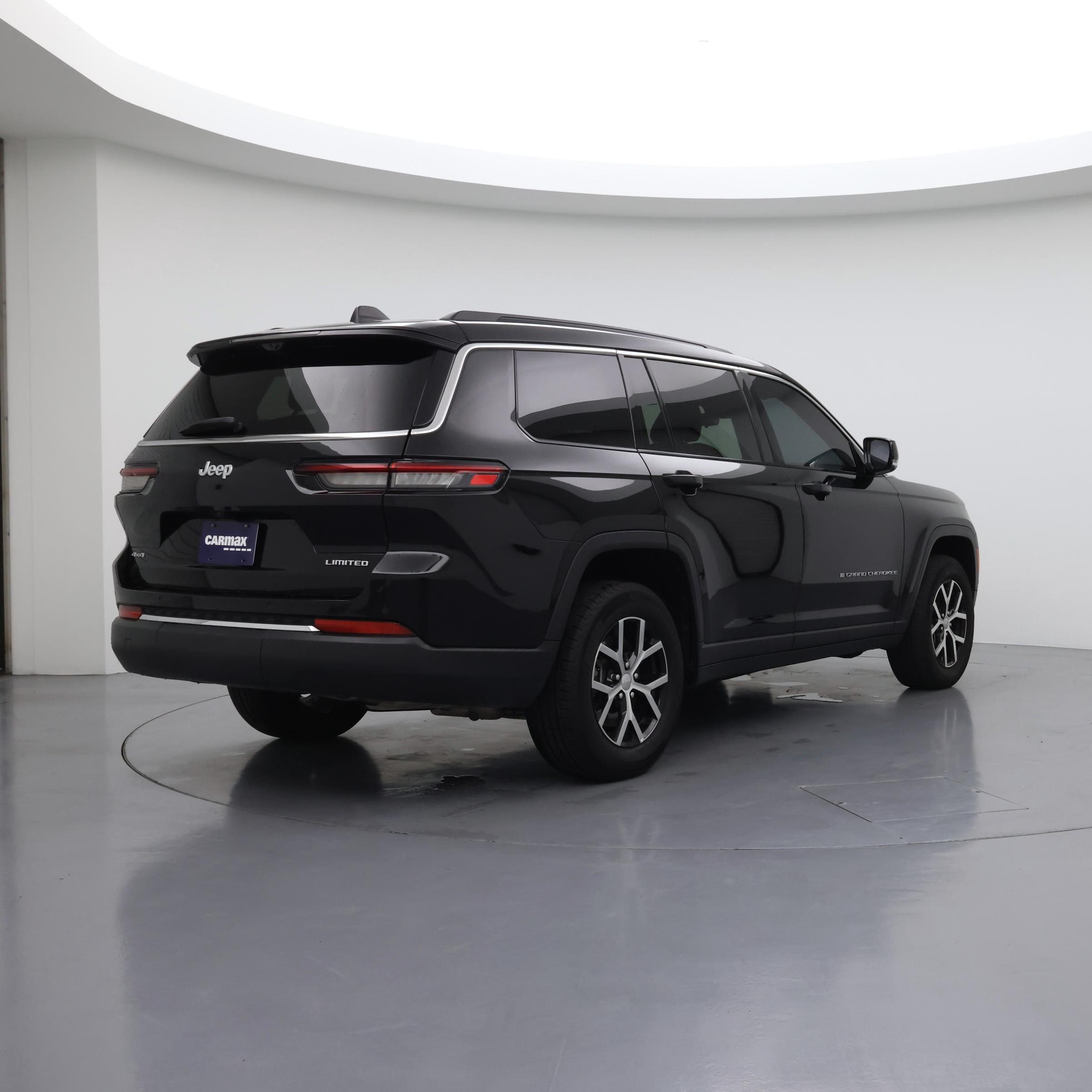 Thumbnail: 2024 Jeep Grand Cherokee L - 8