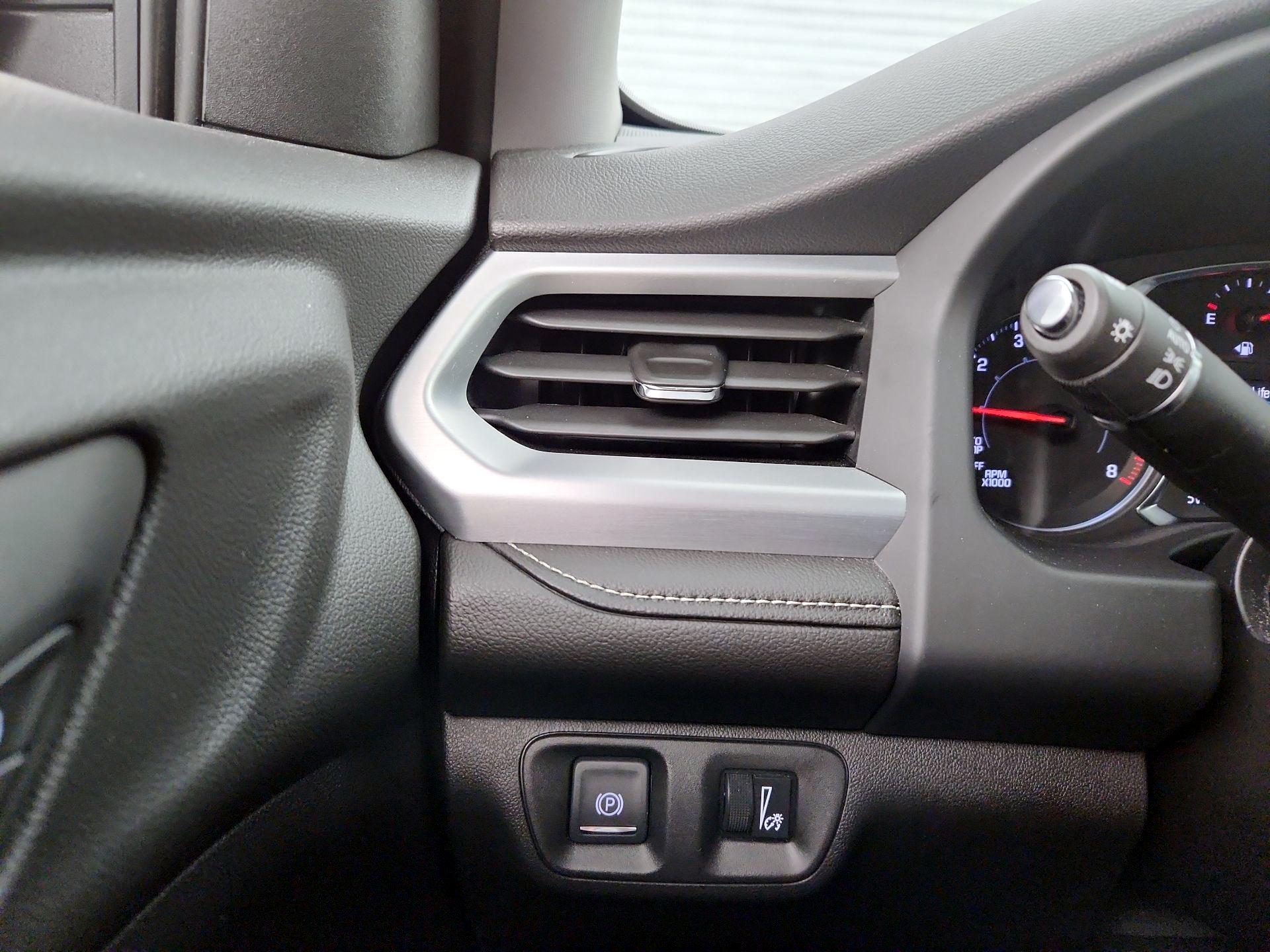 Thumbnail: 2023 GMC Acadia - 13