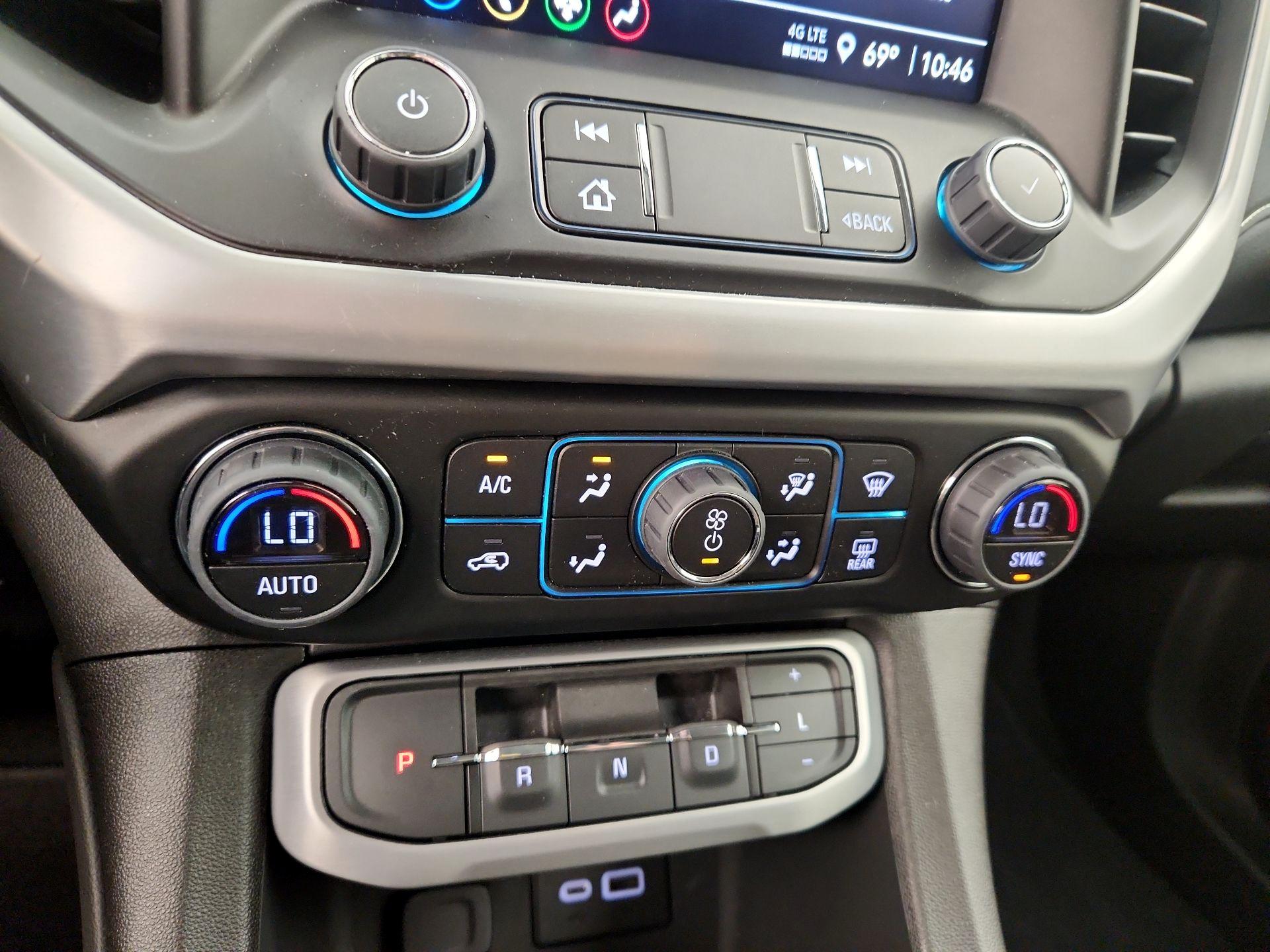 Thumbnail: 2023 GMC Acadia - 16