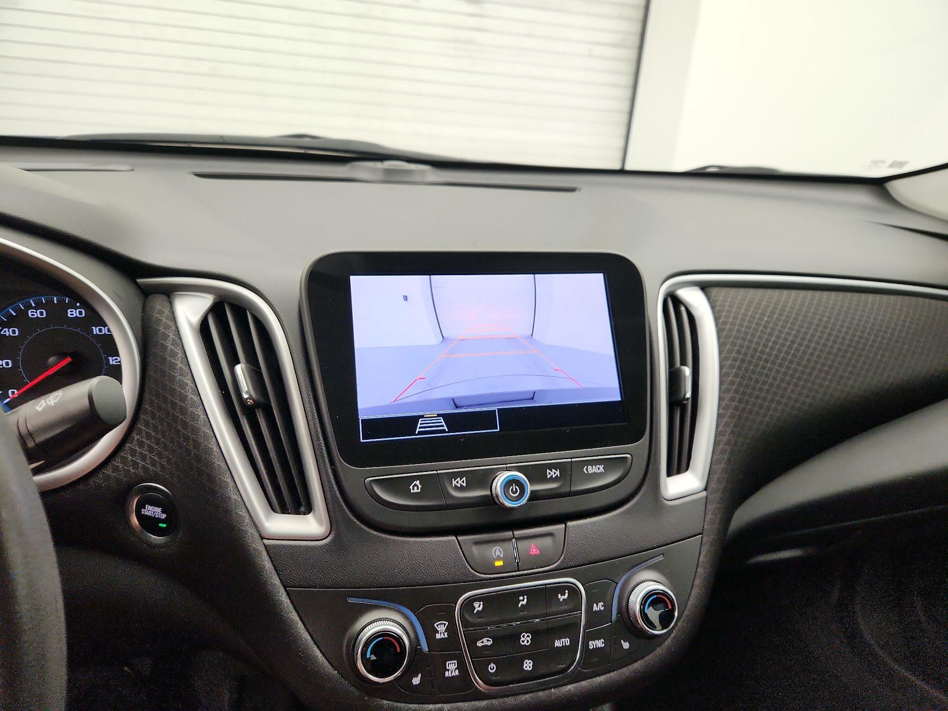 Thumbnail: 2023 Chevrolet Malibu - 14