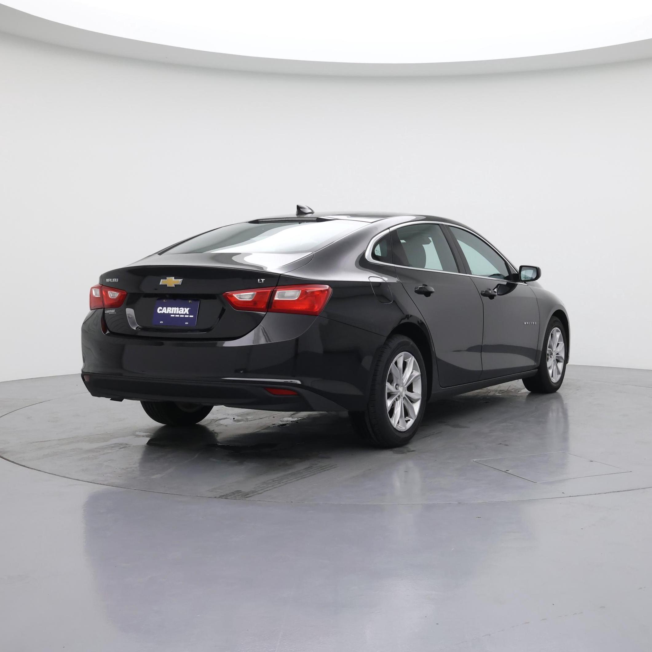 Thumbnail: 2023 Chevrolet Malibu - 8