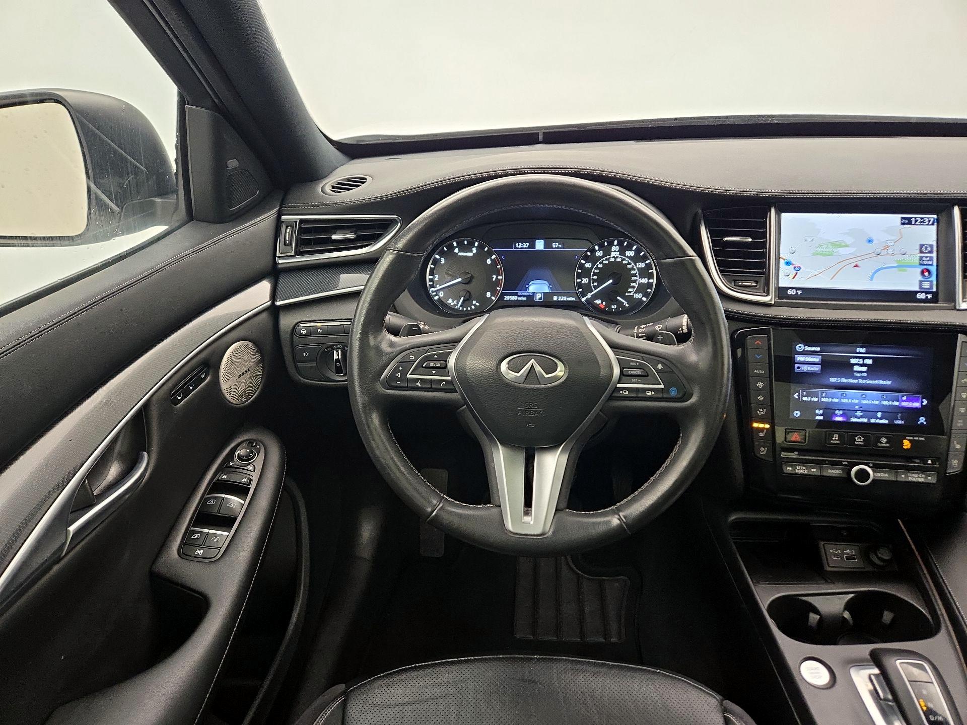 Thumbnail: 2023 INFINITI QX50 - 10