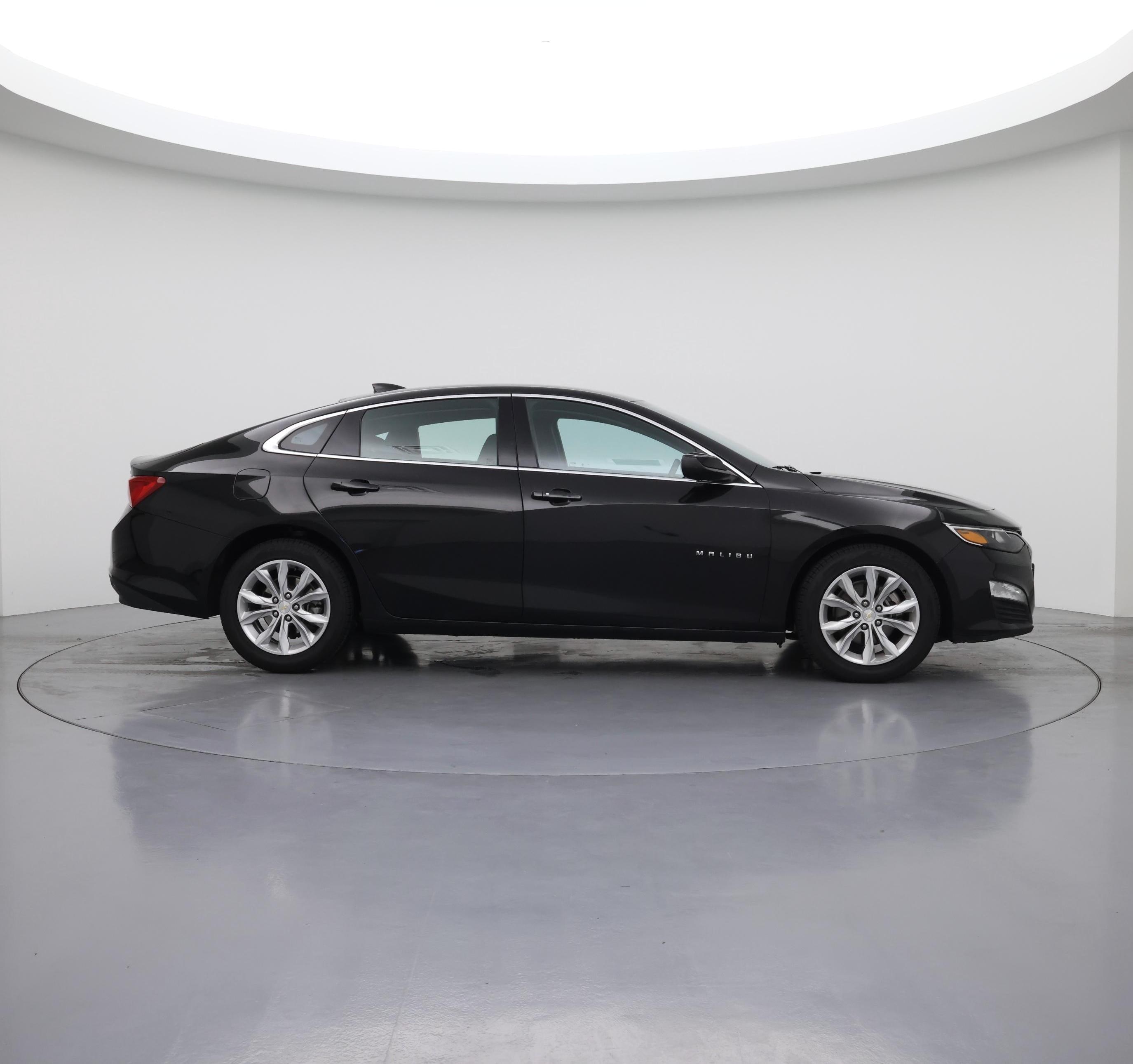 Thumbnail: 2023 Chevrolet Malibu - 7