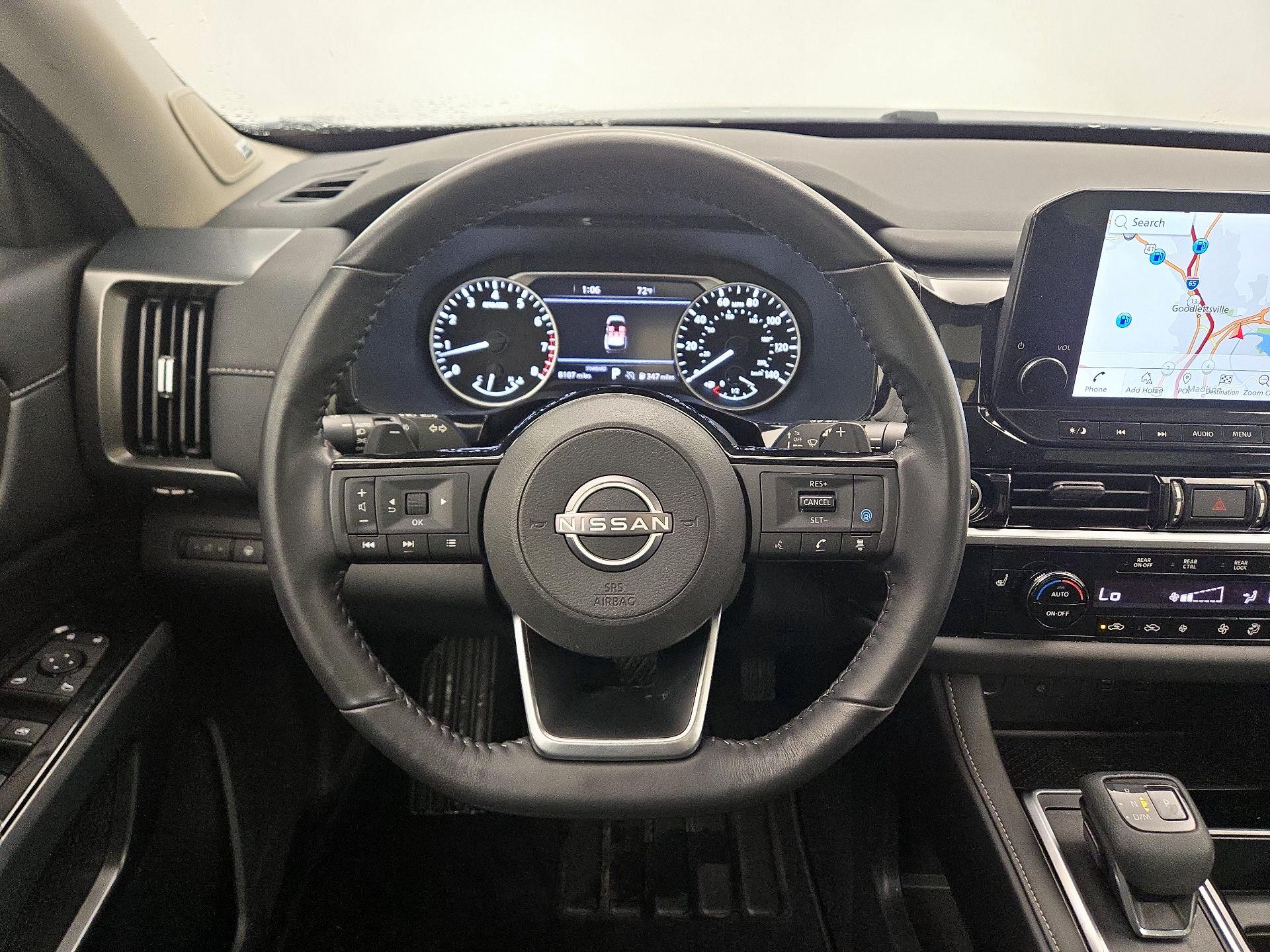 Thumbnail: 2022 Nissan Pathfinder - 10