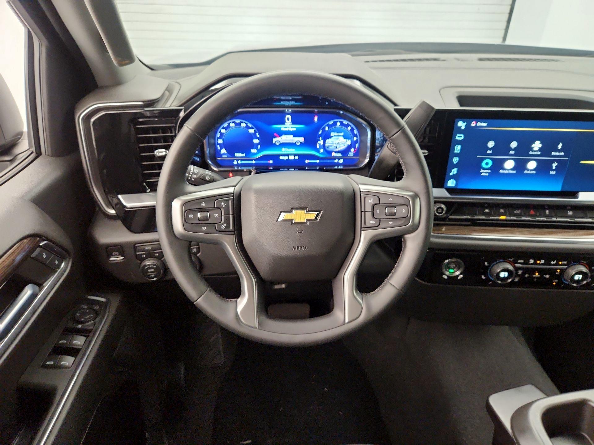 Thumbnail: 2023 Chevrolet Silverado 1500 - 10