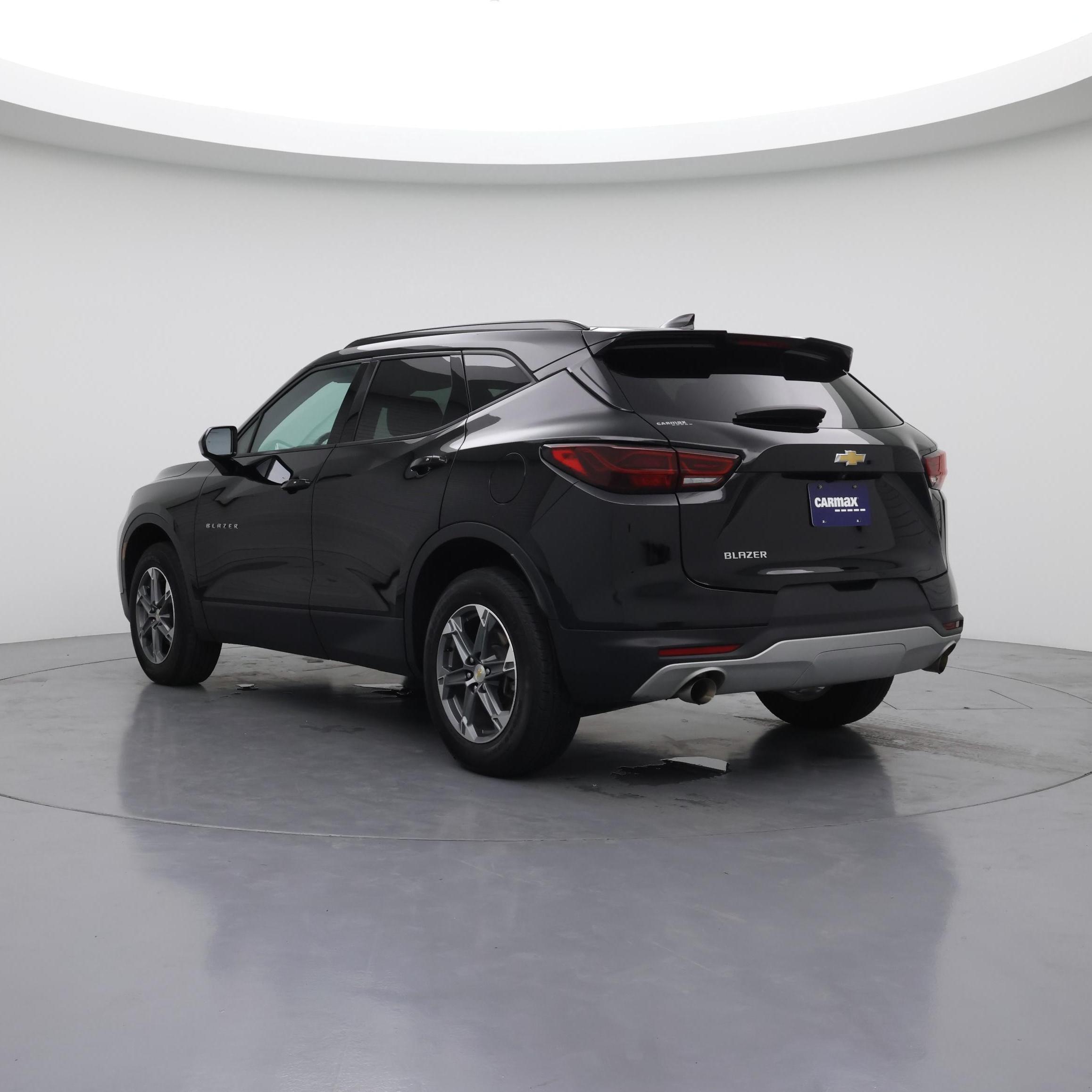 Thumbnail: 2023 Chevrolet Blazer - 2