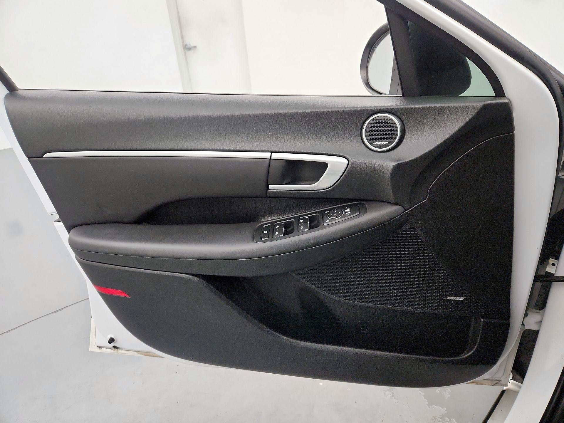 Thumbnail: 2022 Hyundai Sonata - 12