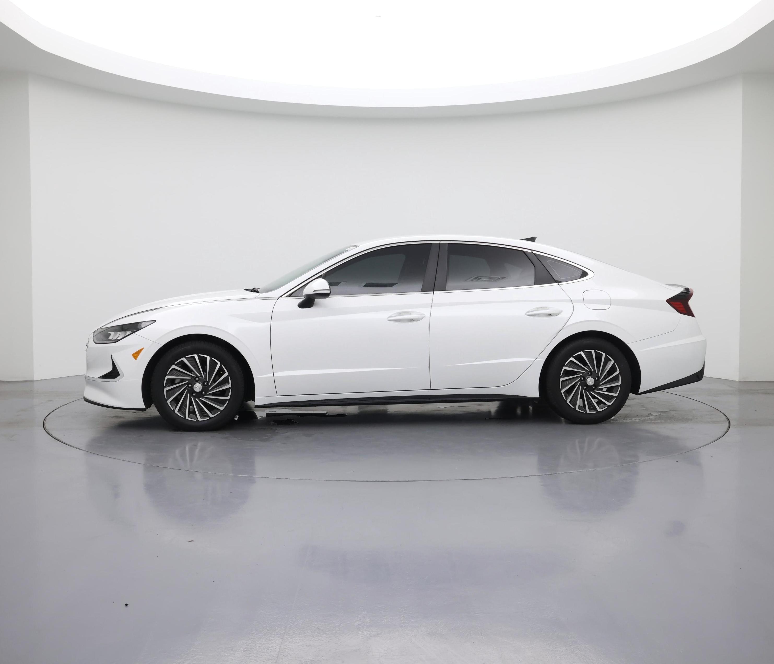 Thumbnail: 2022 Hyundai Sonata - 3