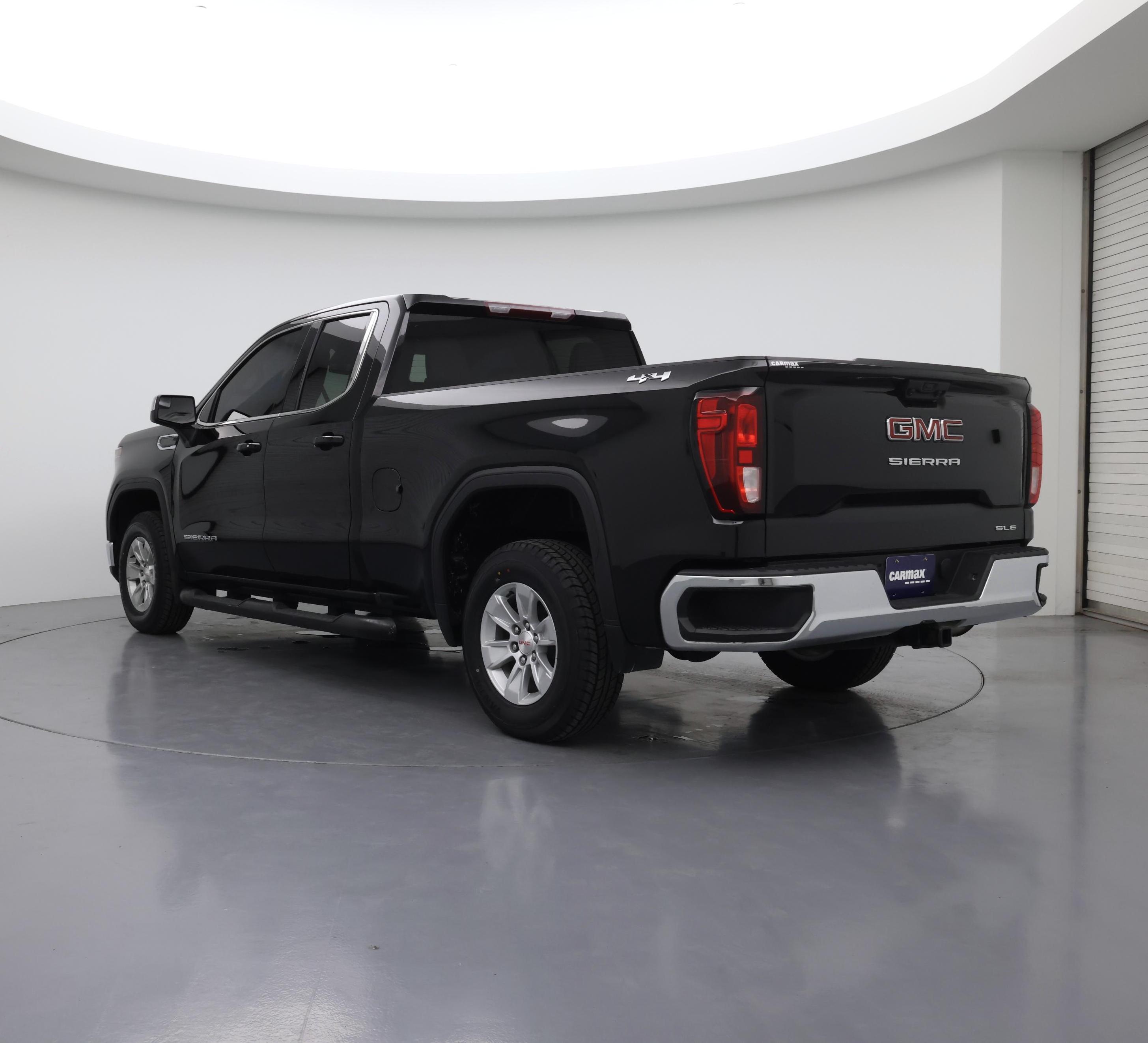 Thumbnail: 2023 GMC Sierra 1500 - 2