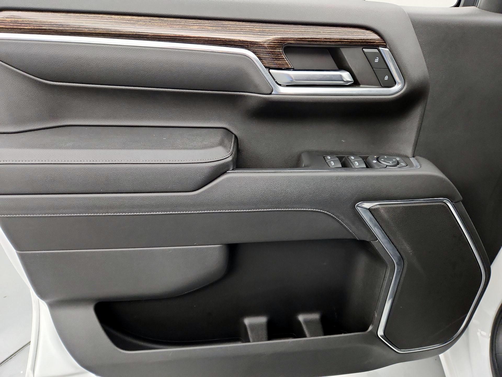 Thumbnail: 2023 GMC Sierra 1500 - 12
