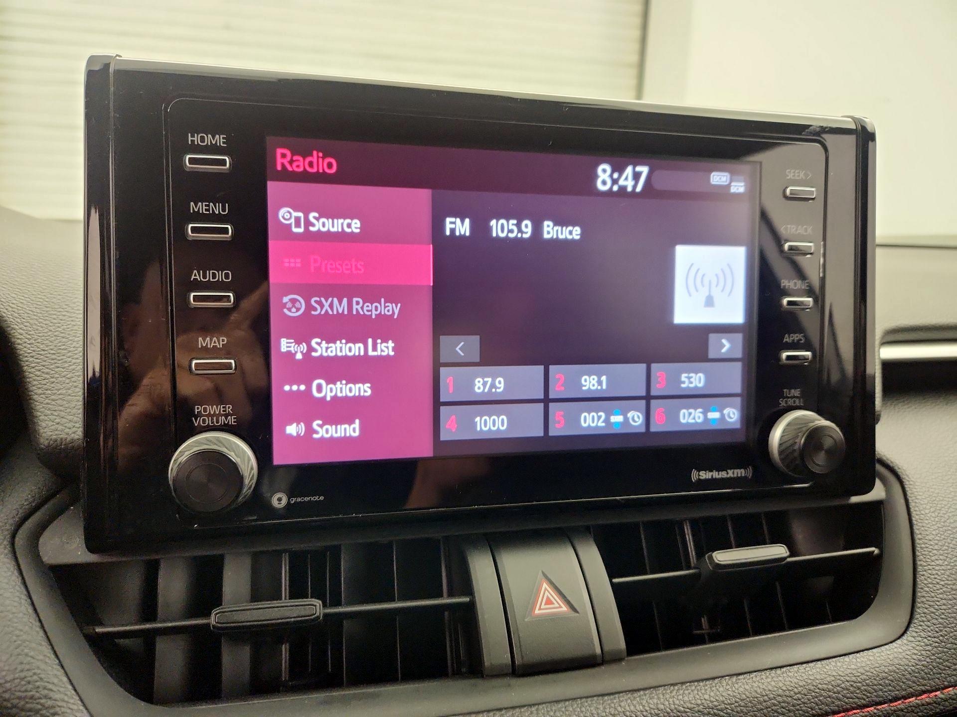 Thumbnail: 2022 Toyota RAV4 - 15