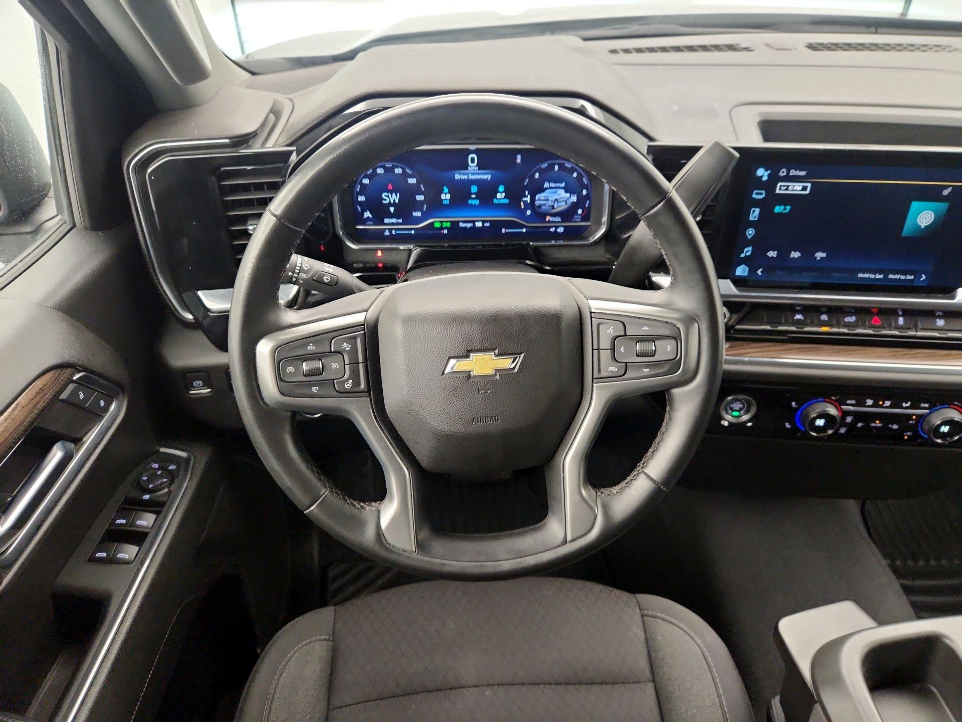 Thumbnail: 2023 Chevrolet Silverado 1500 - 10