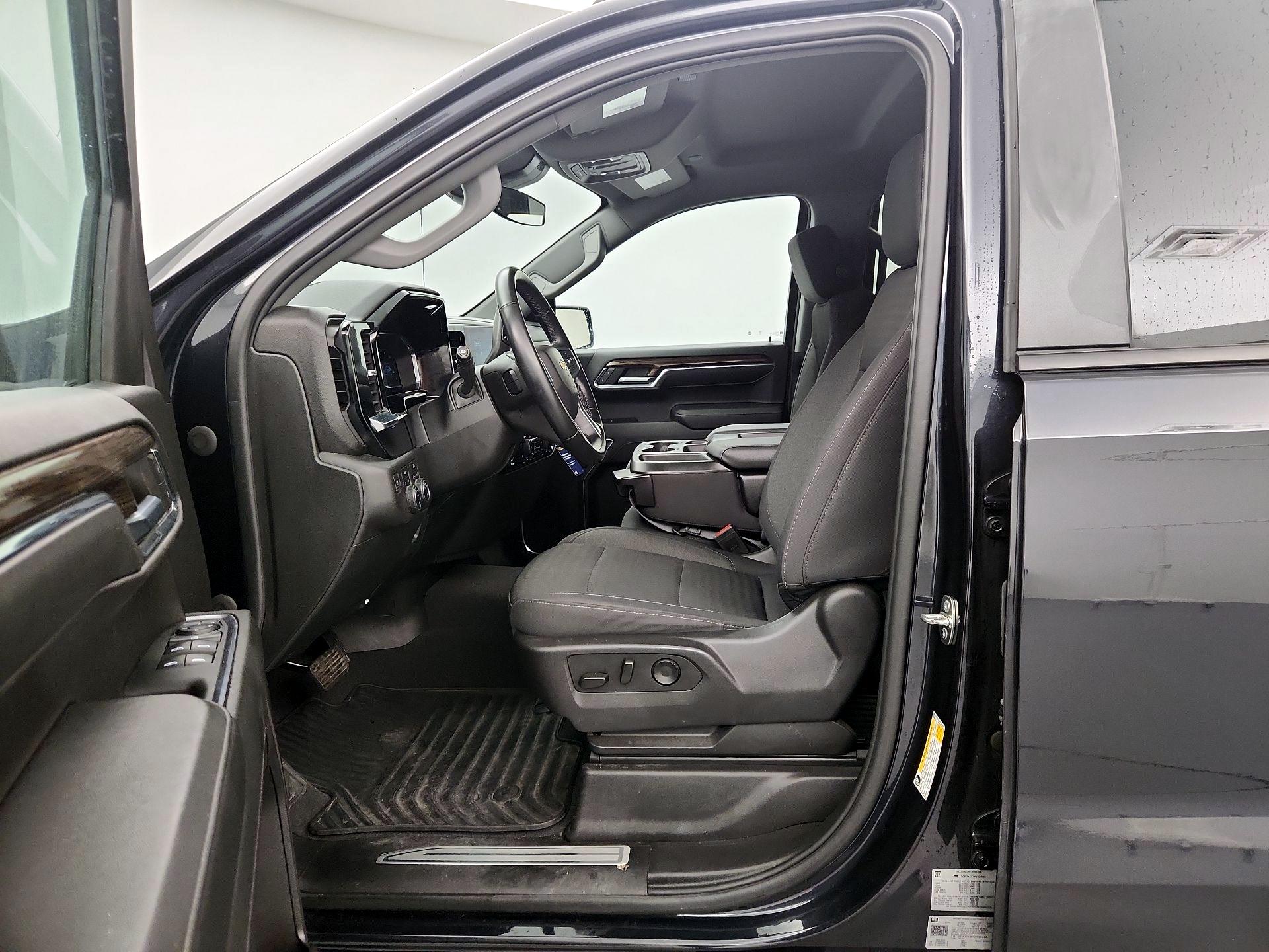Thumbnail: 2023 Chevrolet Silverado 1500 - 11