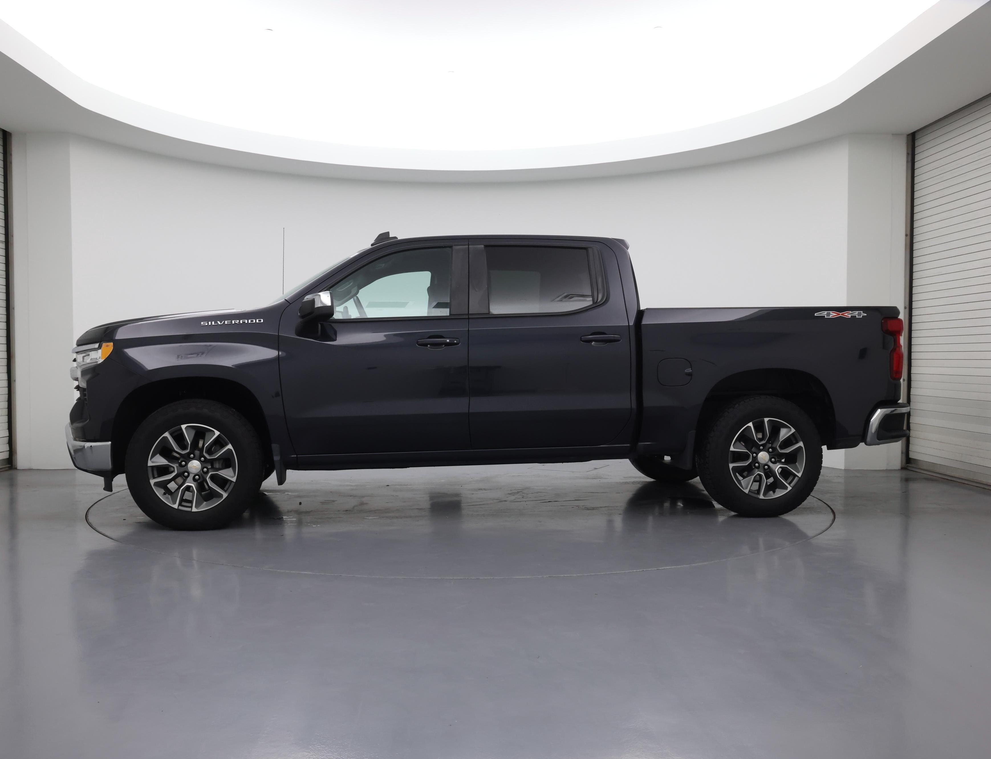 Thumbnail: 2023 Chevrolet Silverado 1500 - 3
