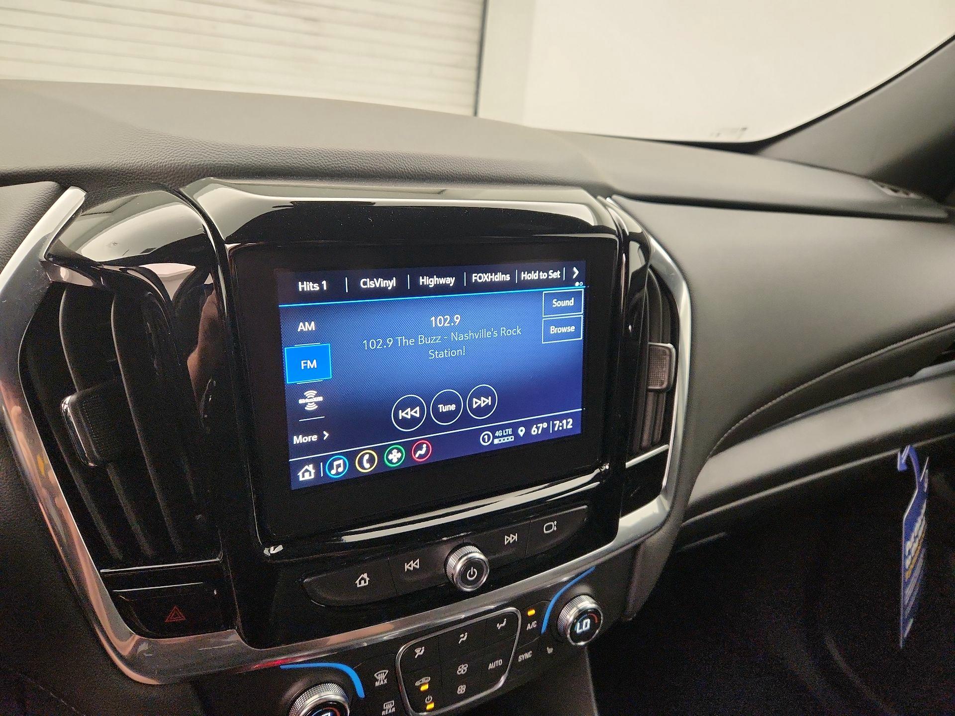 Thumbnail: 2023 Chevrolet Traverse - 15