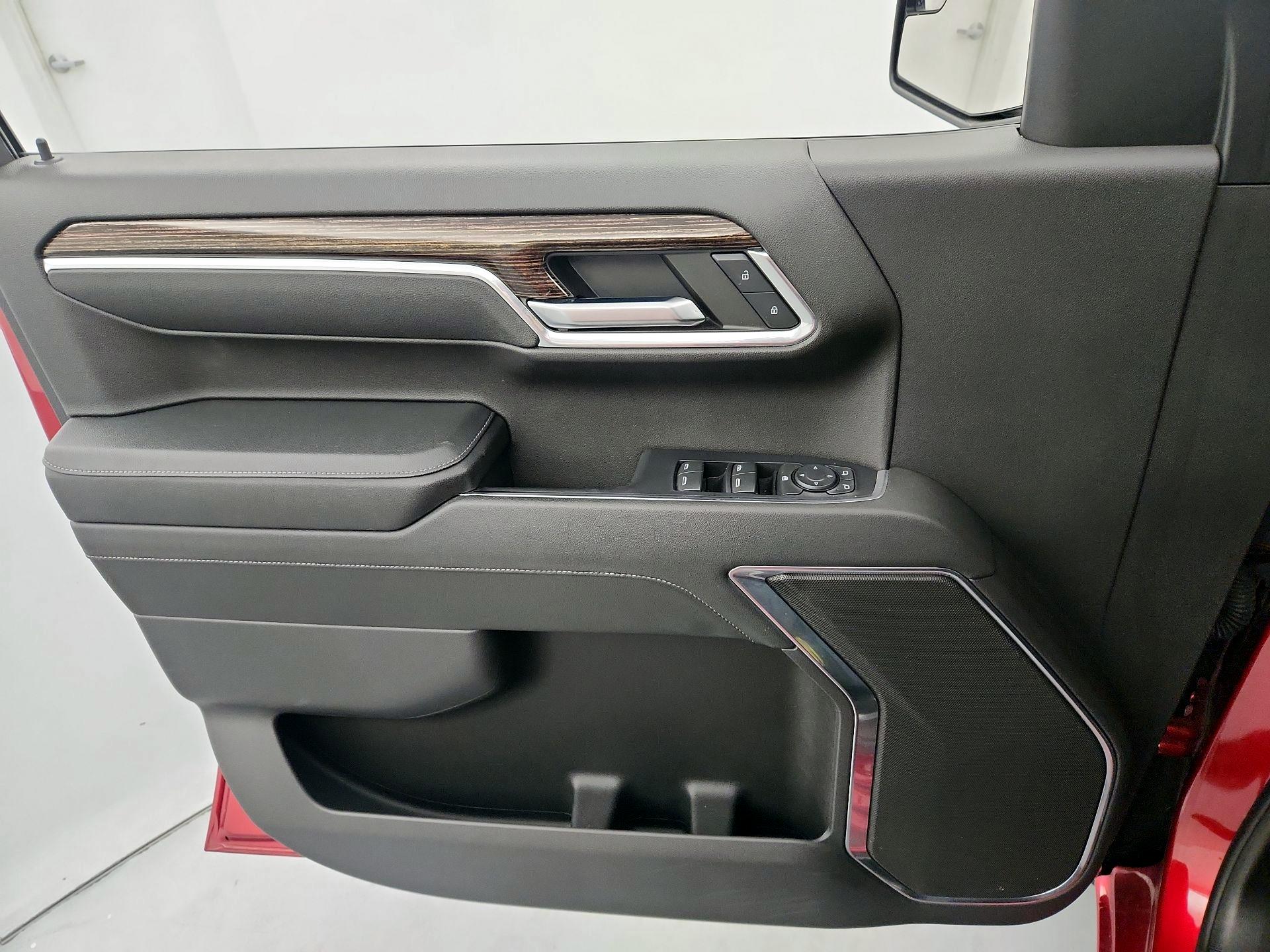 Thumbnail: 2023 GMC Sierra 1500 - 12