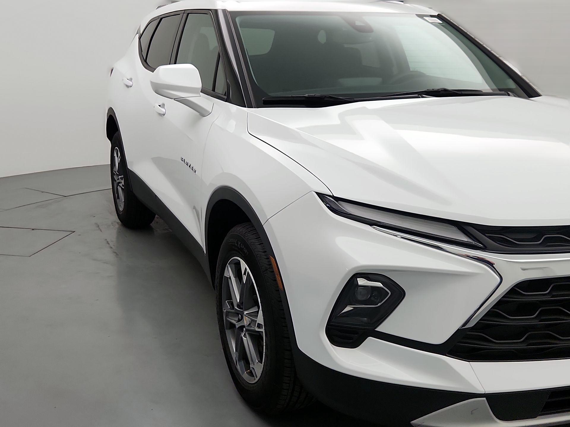 Thumbnail: 2023 Chevrolet Blazer - 1
