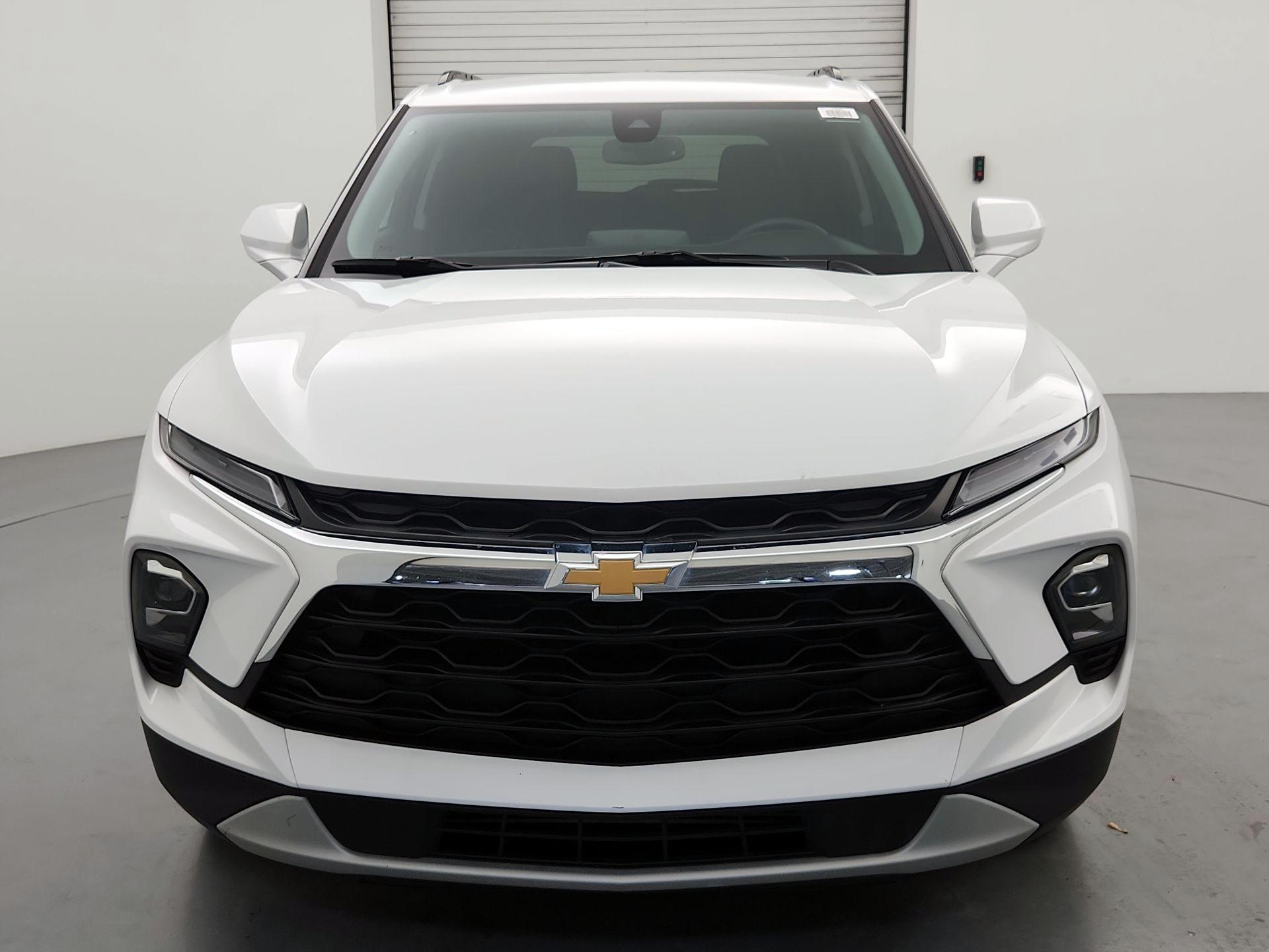 Thumbnail: 2023 Chevrolet Blazer - 2