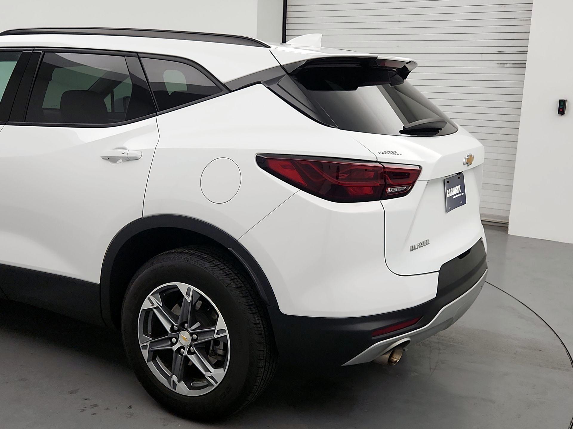 Thumbnail: 2023 Chevrolet Blazer - 7