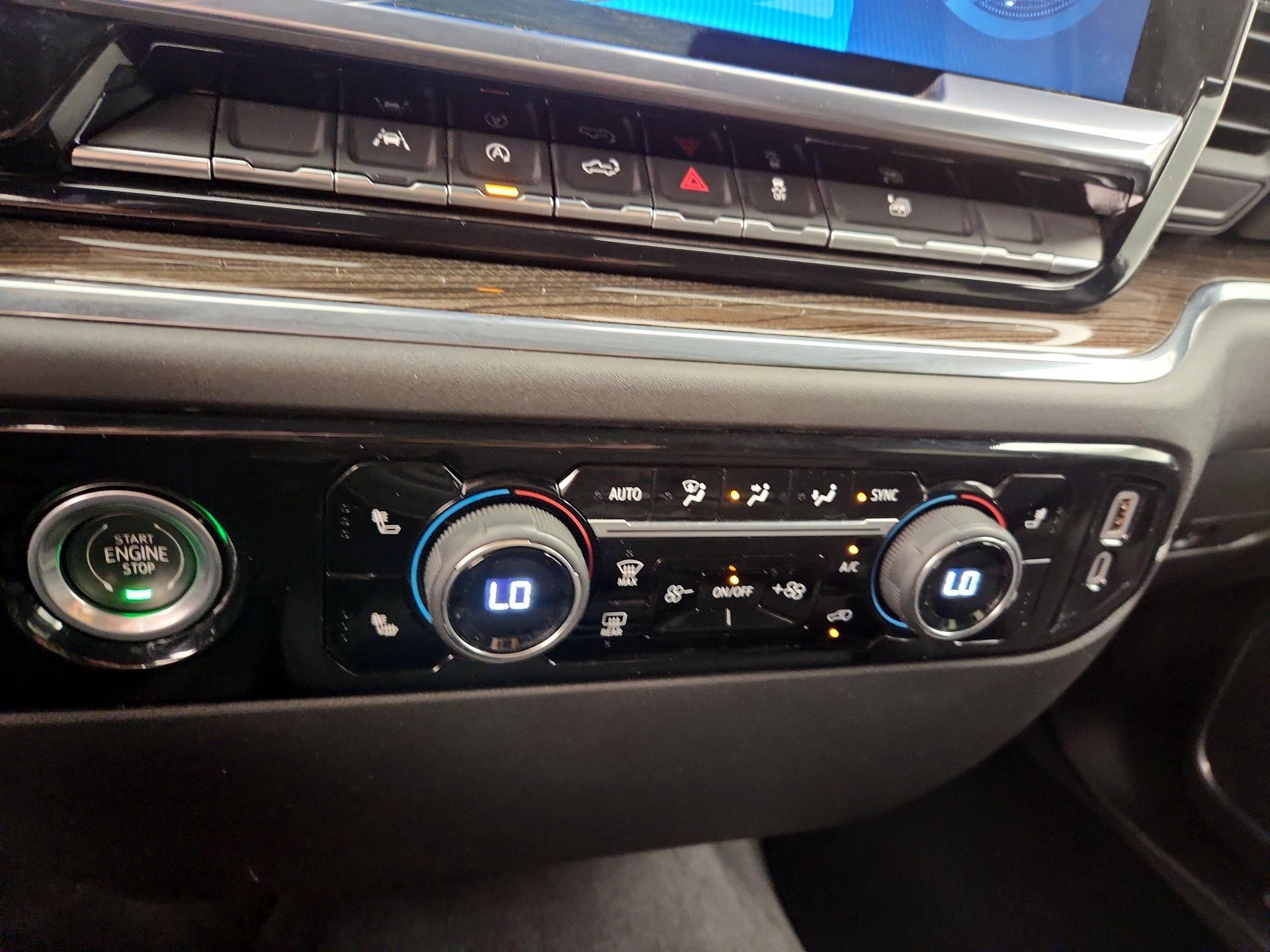Thumbnail: 2023 Chevrolet Silverado 1500 - 16