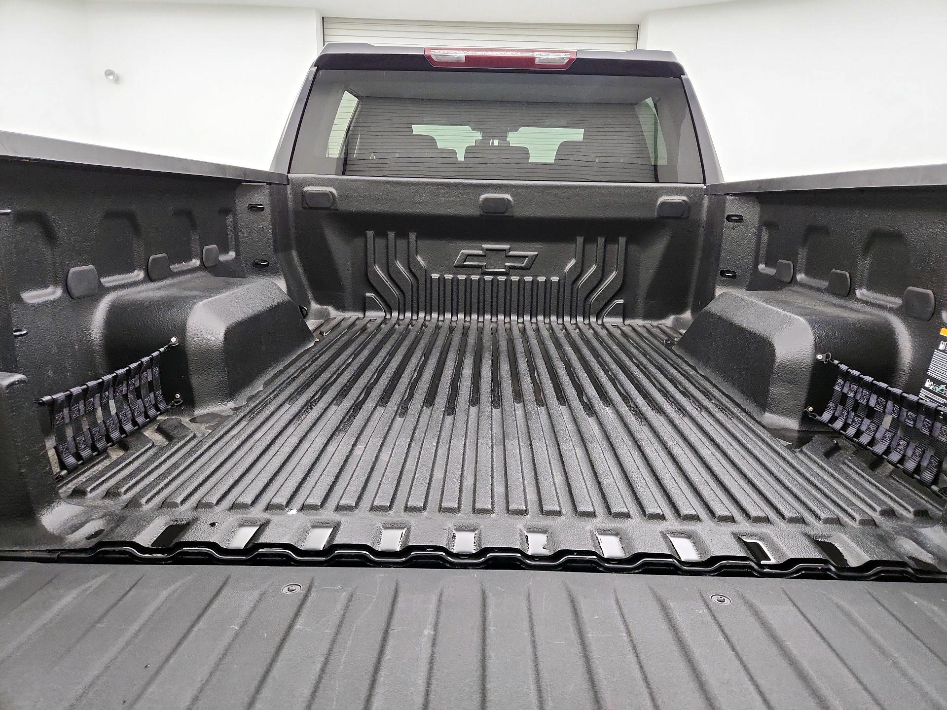 Thumbnail: 2022 Chevrolet Silverado 1500 - 20